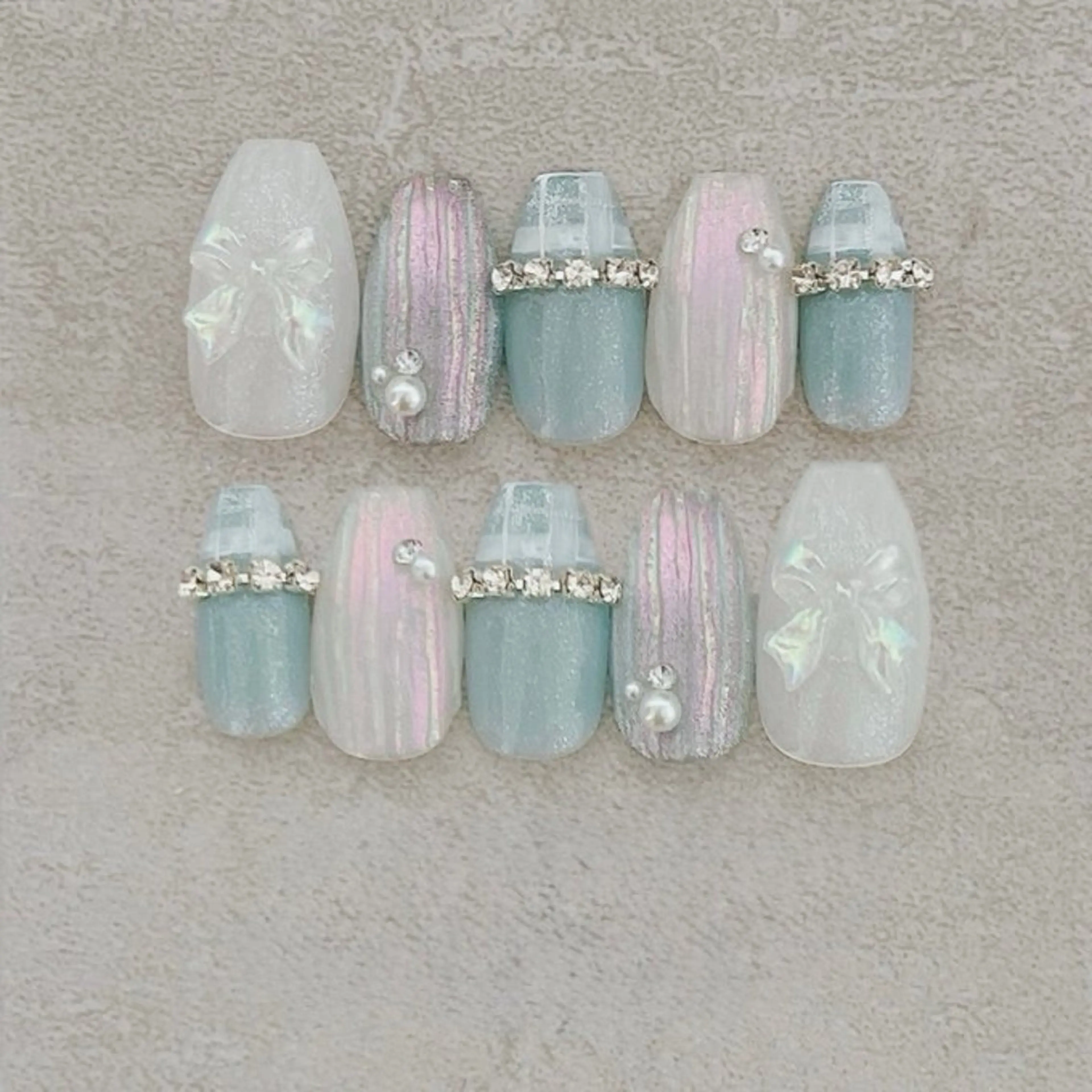 ネイル ハンドネイル H&B 楊のネイルデザイン