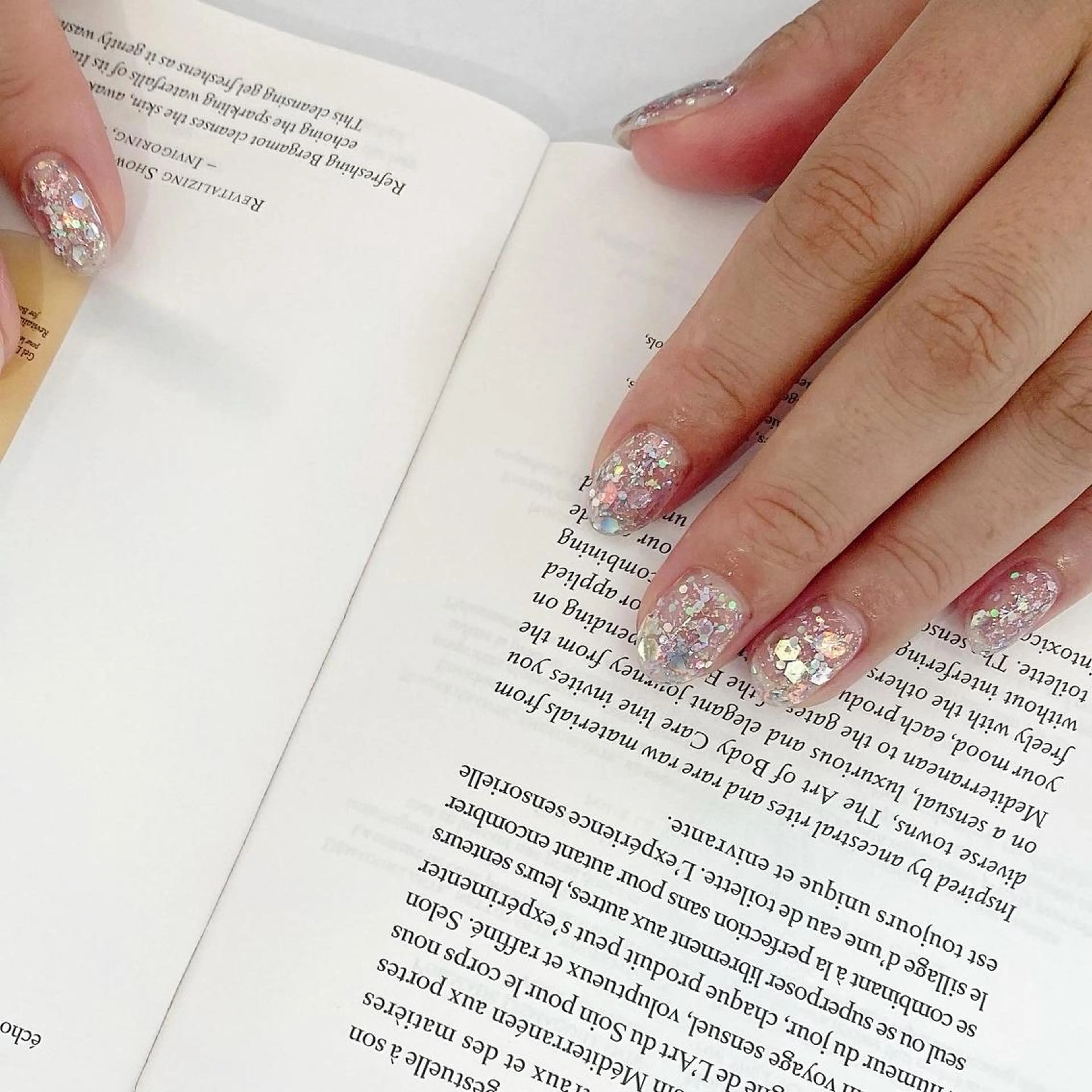 ネイル キラキラネイル ラメ(グリッター) 芹澤 沙椰花のマツエク・マツパデザイン