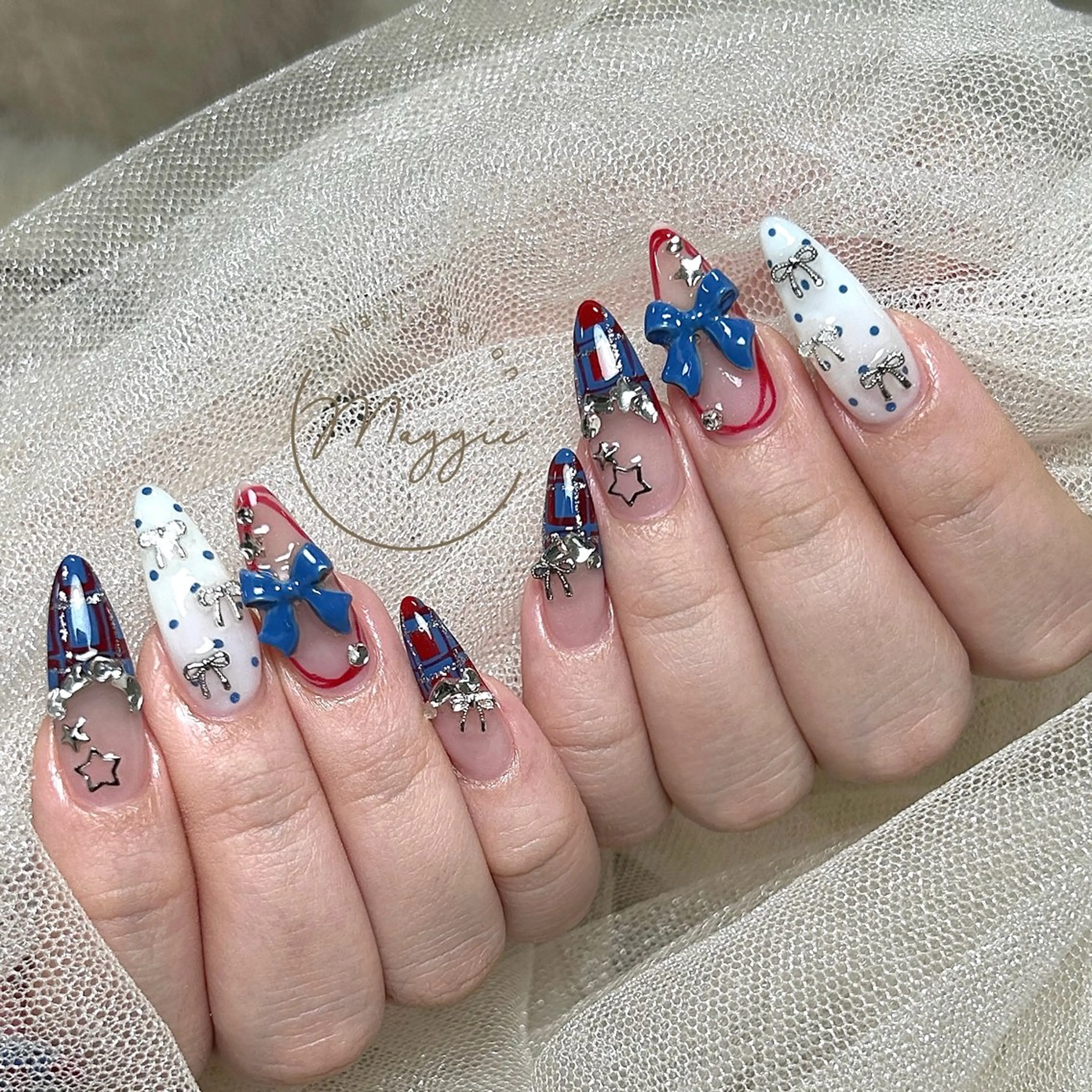 ネイル Maggie Nail🦩のネイルデザイン