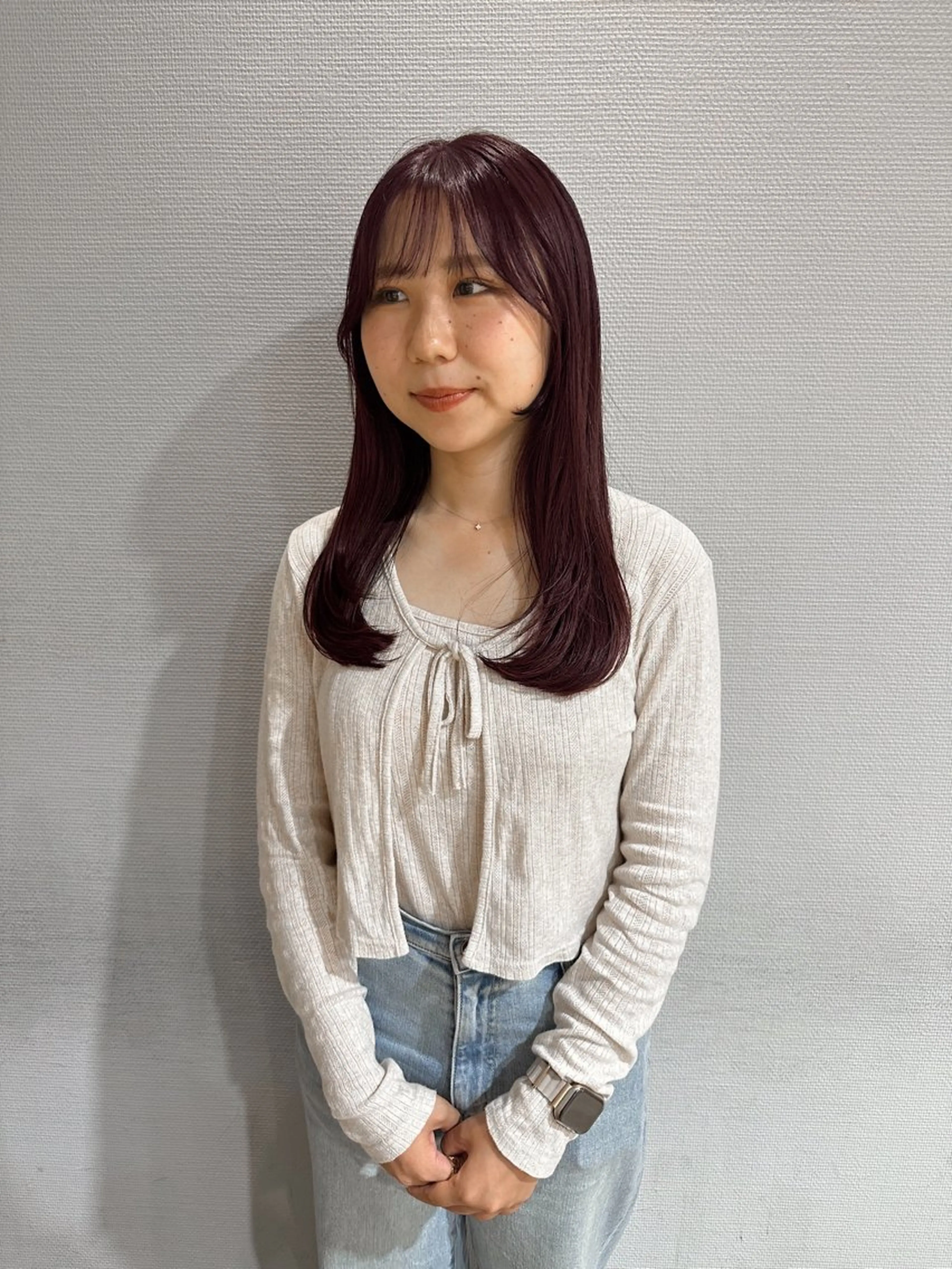 ロング カラー ブリーチ ボルドーカラー レイヤーカット カット ヘアカラー パーマ 縮毛矯正 トリートメント ヘッドスパ ota miyuuのヘアスタイル