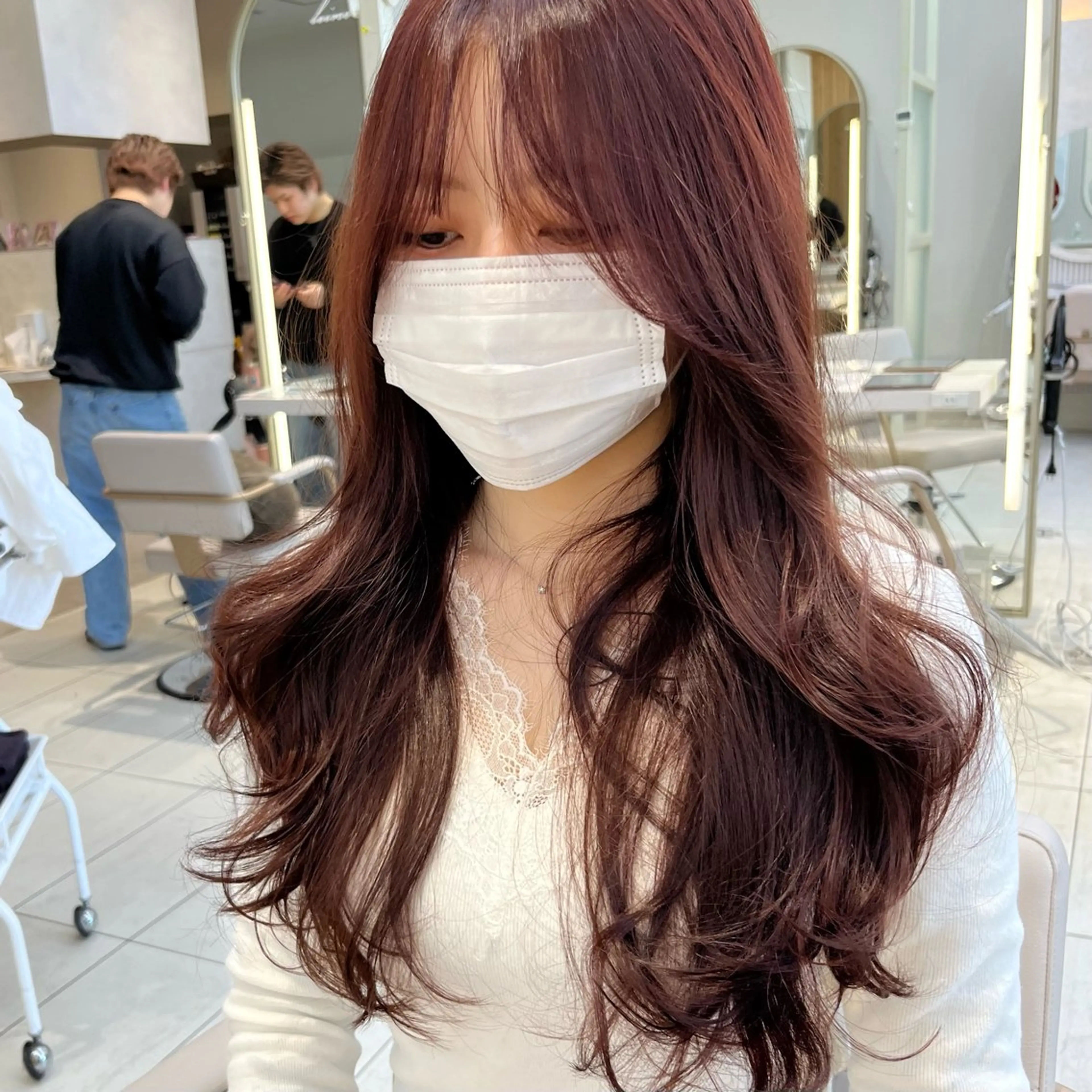 ロング 似合わせレイヤー 透明感カラーのヘアスタイル