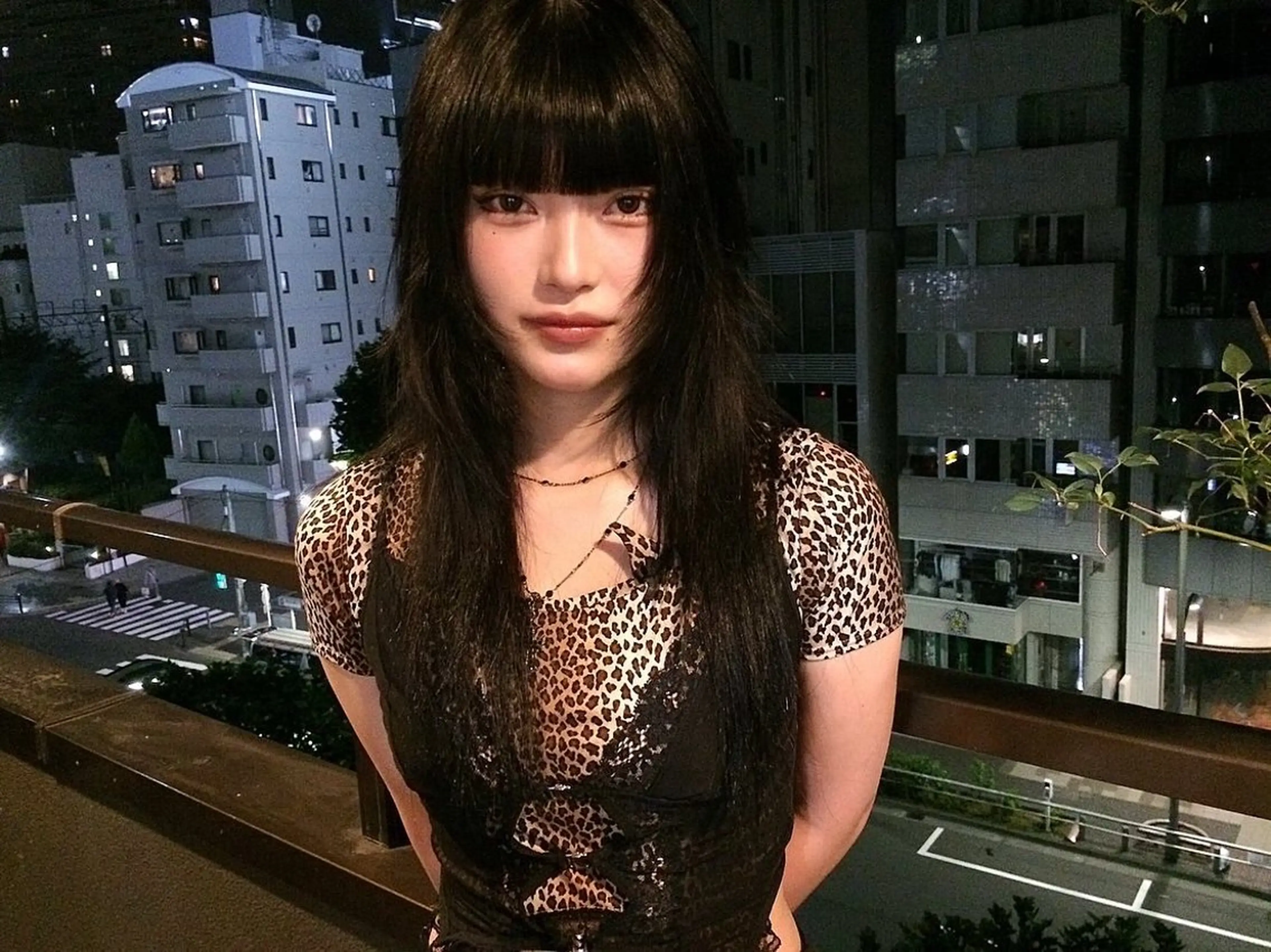 骨格や髪の生え方、普段のファッションやメイクからトータルバランスで似合わせるカットの写真