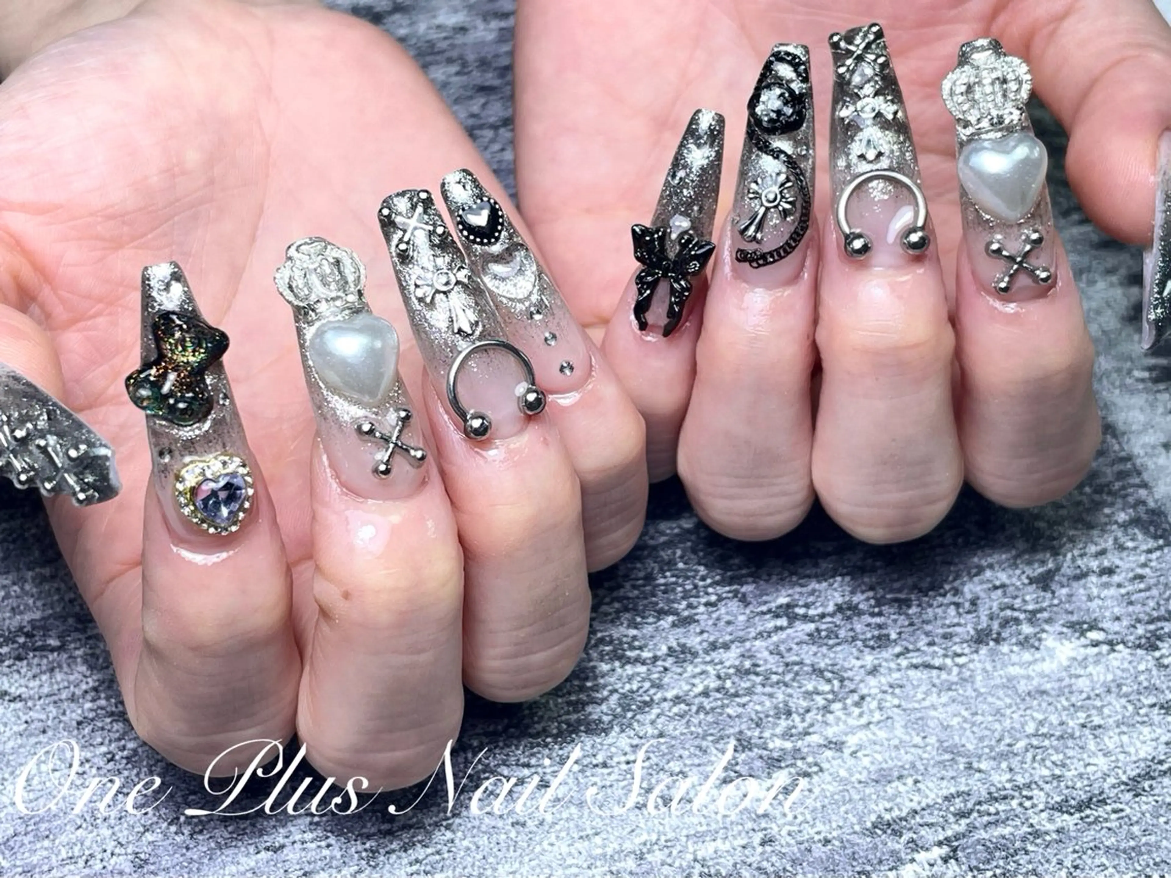 ネイル ハンドネイル One plus あやのネイルデザイン