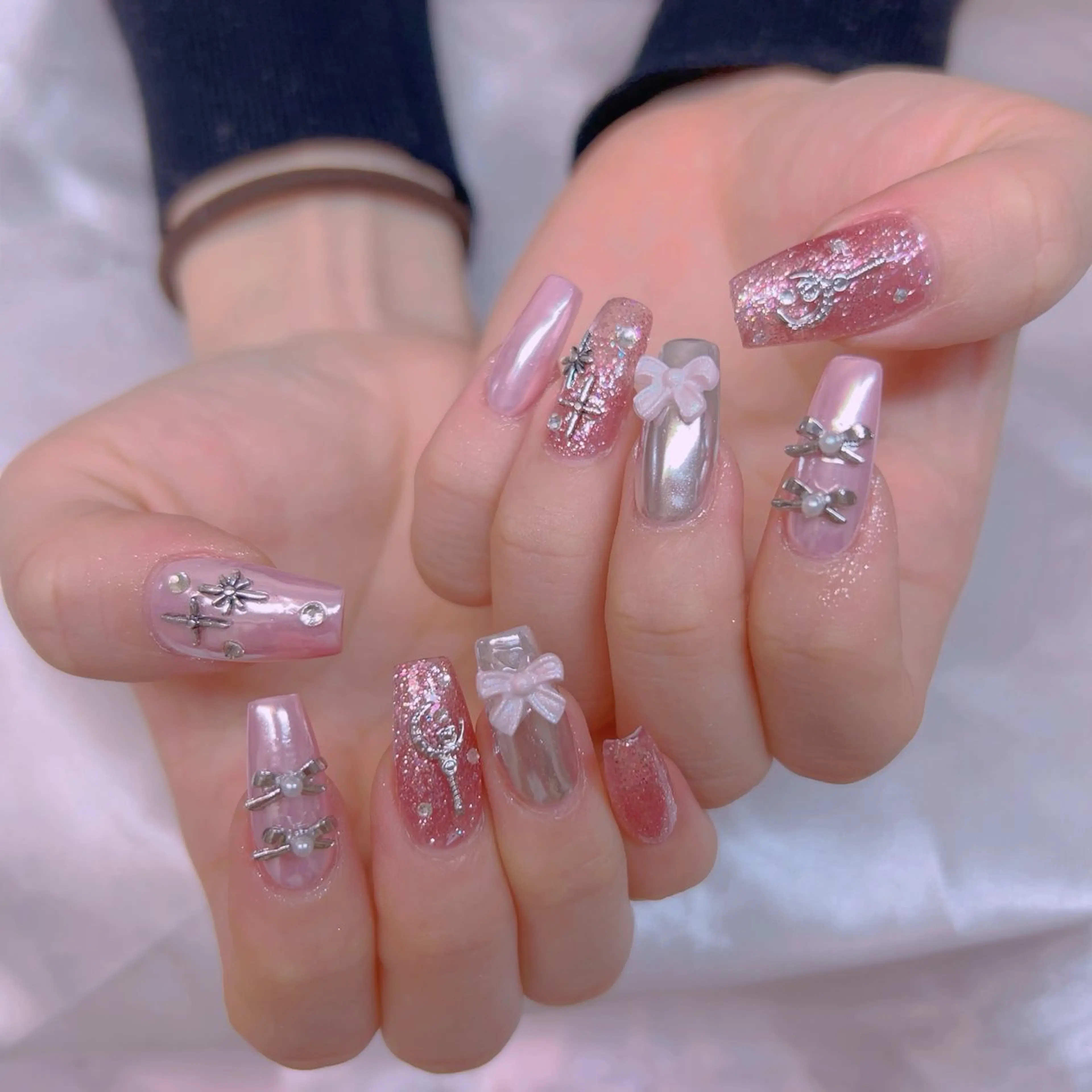 ネイル ハンドネイル 【長さ出し】 IRIS NAILのネイルデザイン