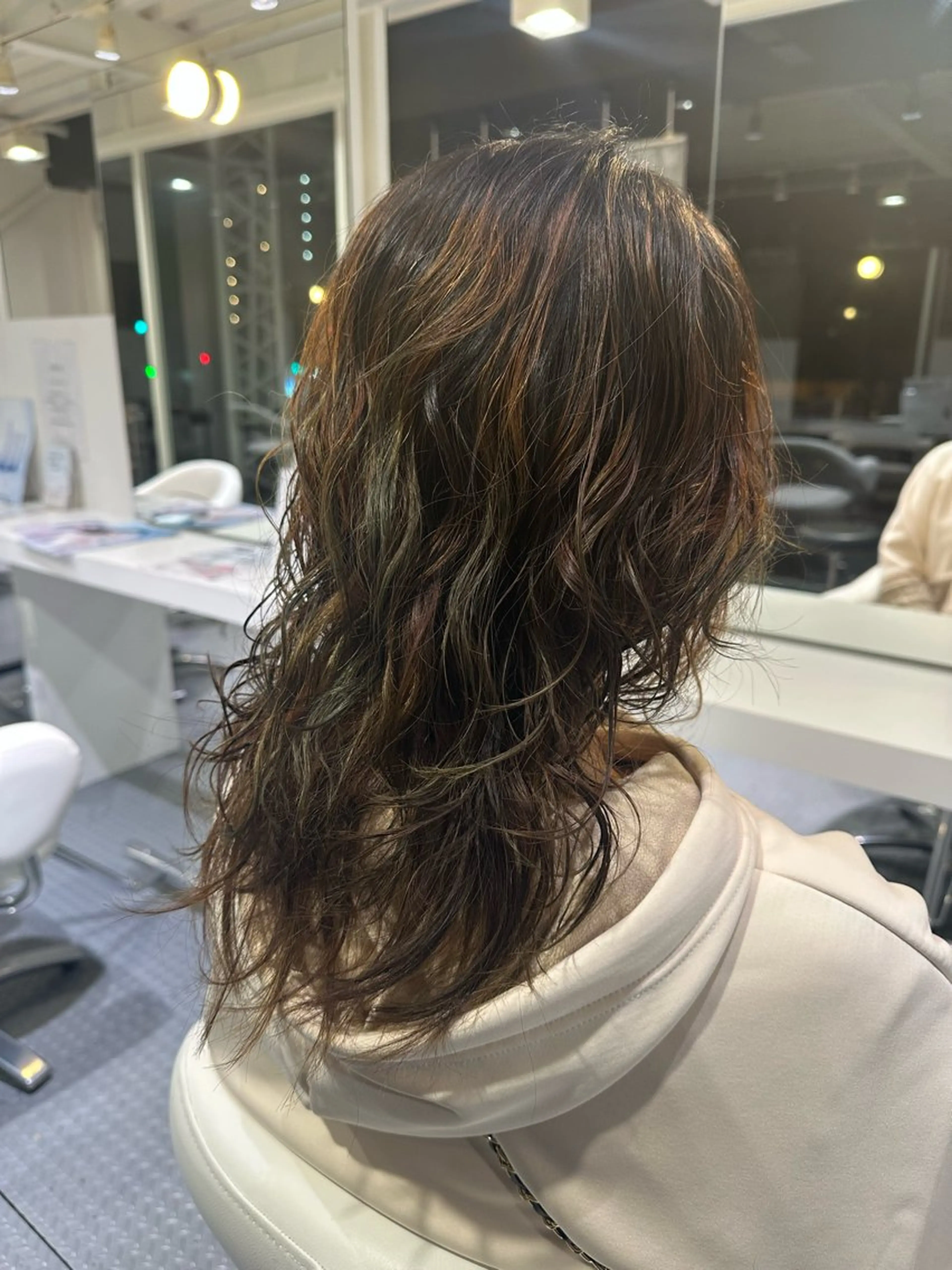 ミディアム ヘアーアート リオンのヘアスタイル