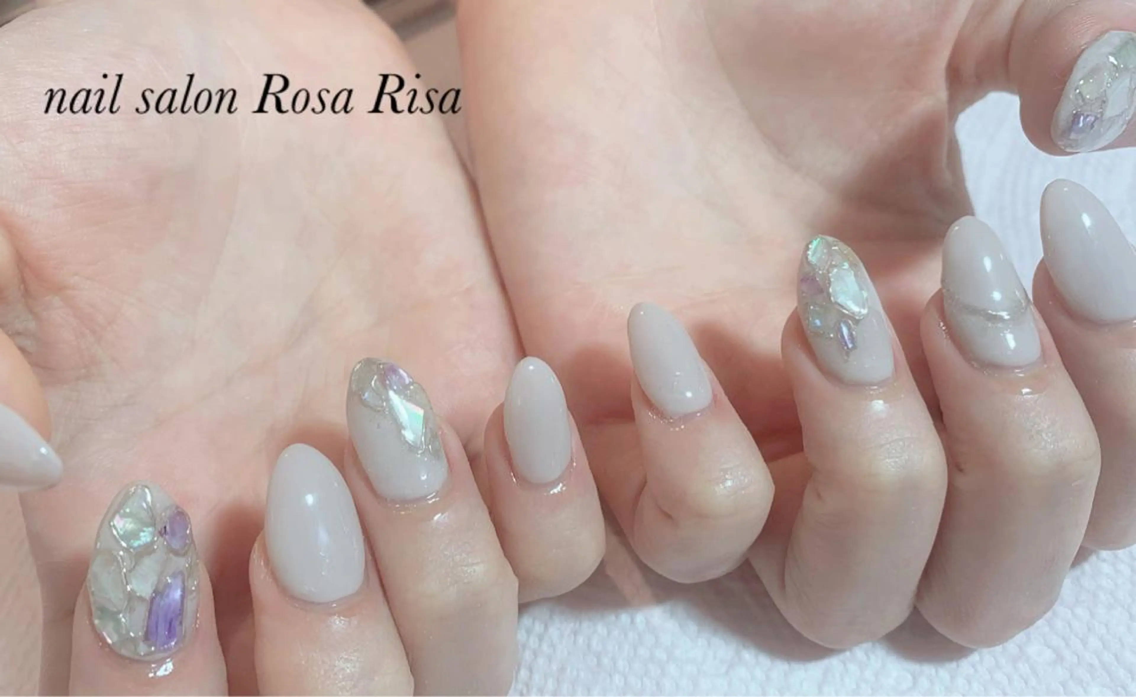 セミロング ネイル ネイルスタジオ シェイクユアハンズのネイルデザイン