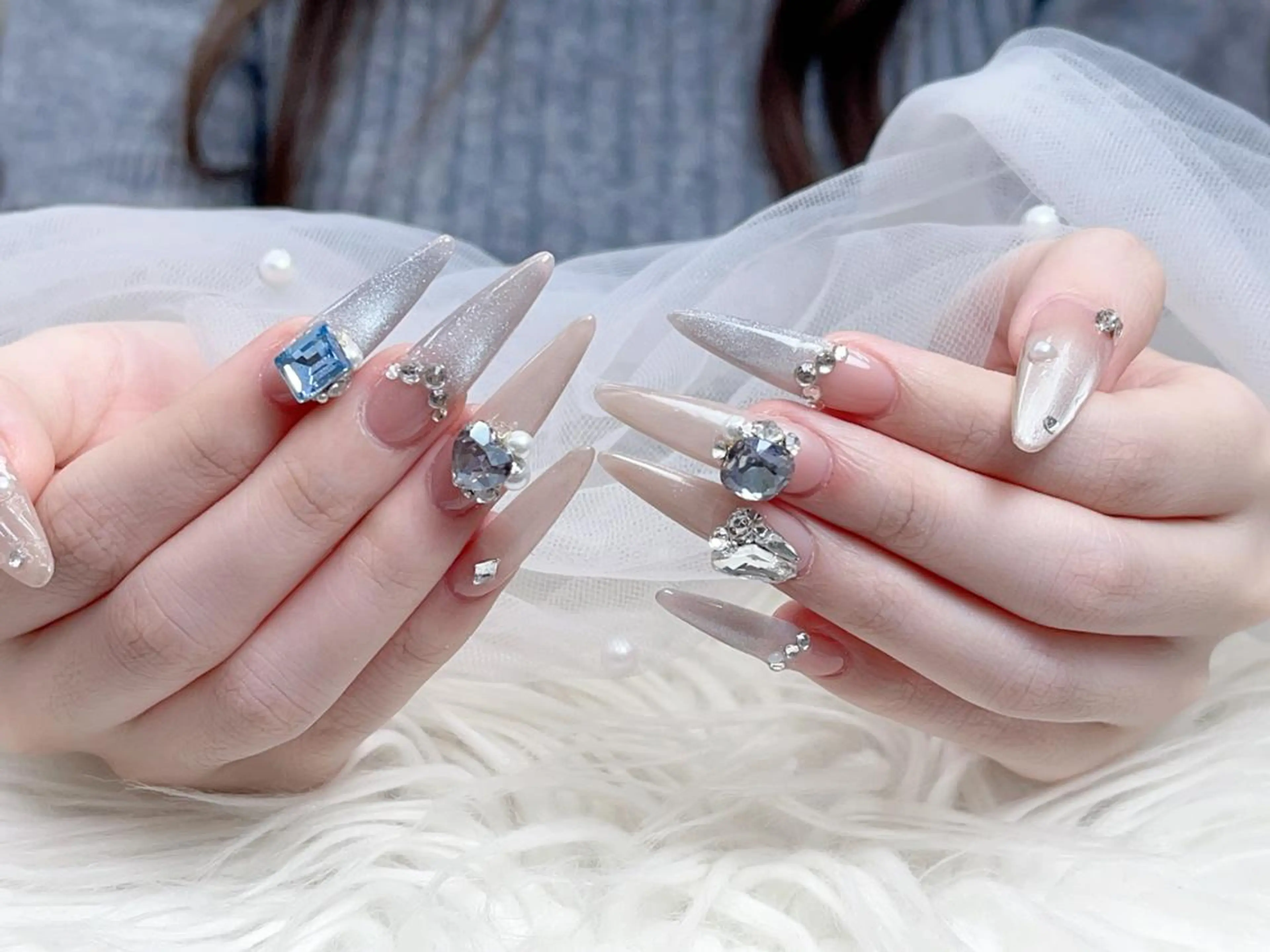 メンズ ネイル メンズ韓国風 アートネイル フレンチネイル ジェルネイル キラキラネイル Bloom kabukiのネイルデザイン