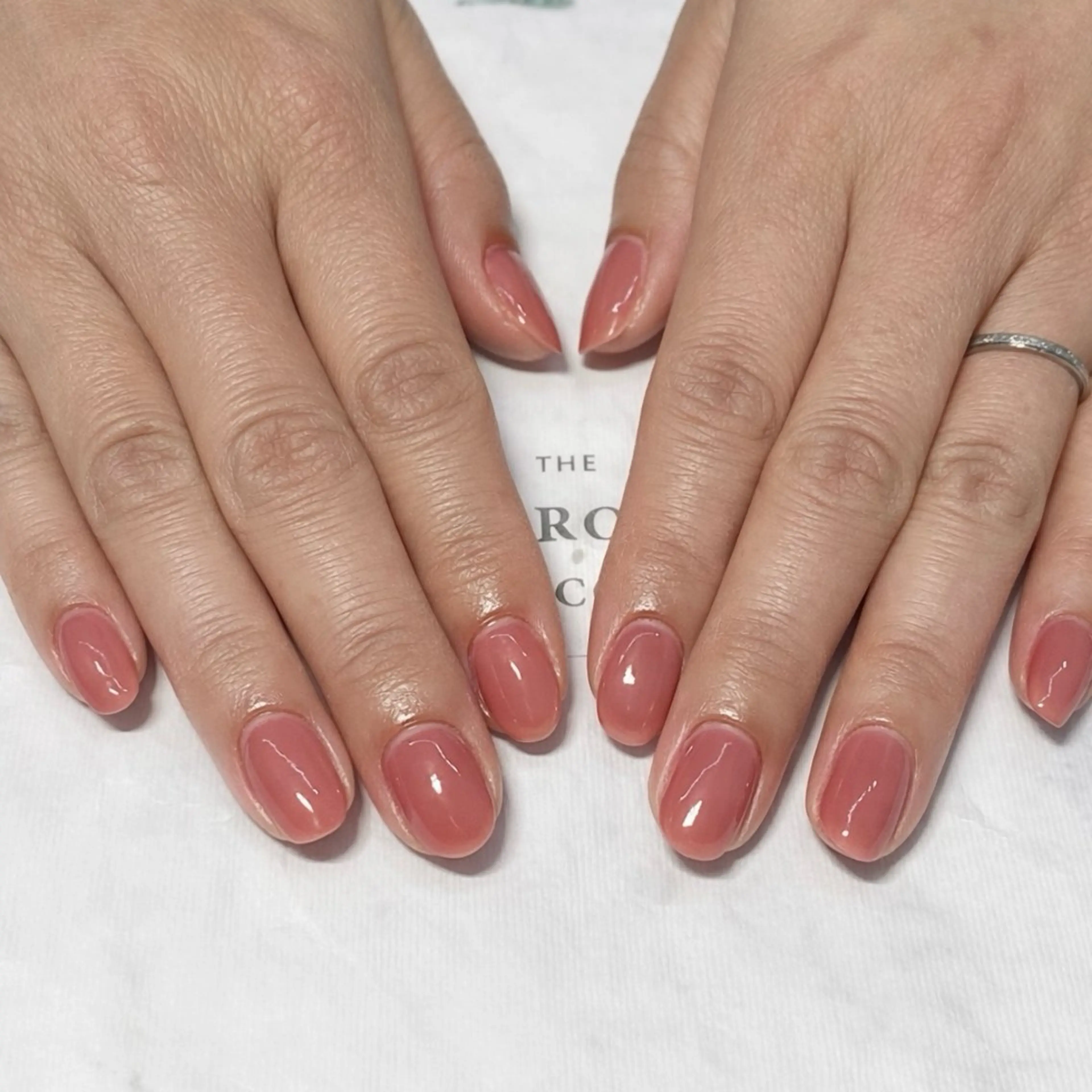 ネイル ワンカラーネイル 春ネイル ハンドネイル garden所属・garden 保坂のネイルデザイン