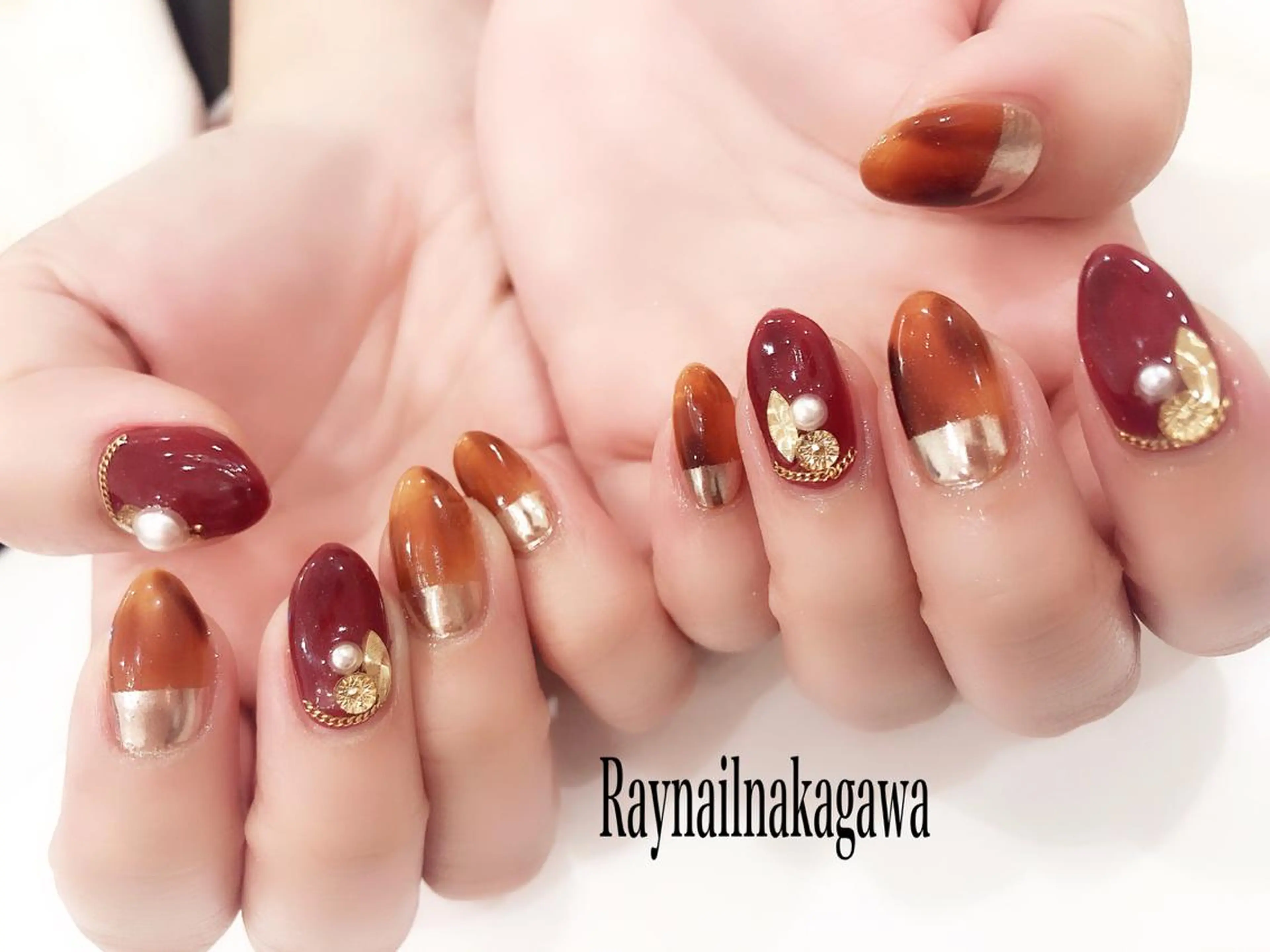 ネイル nailstudio ′ecole所属・nailstudio ′ecoleのネイルデザイン