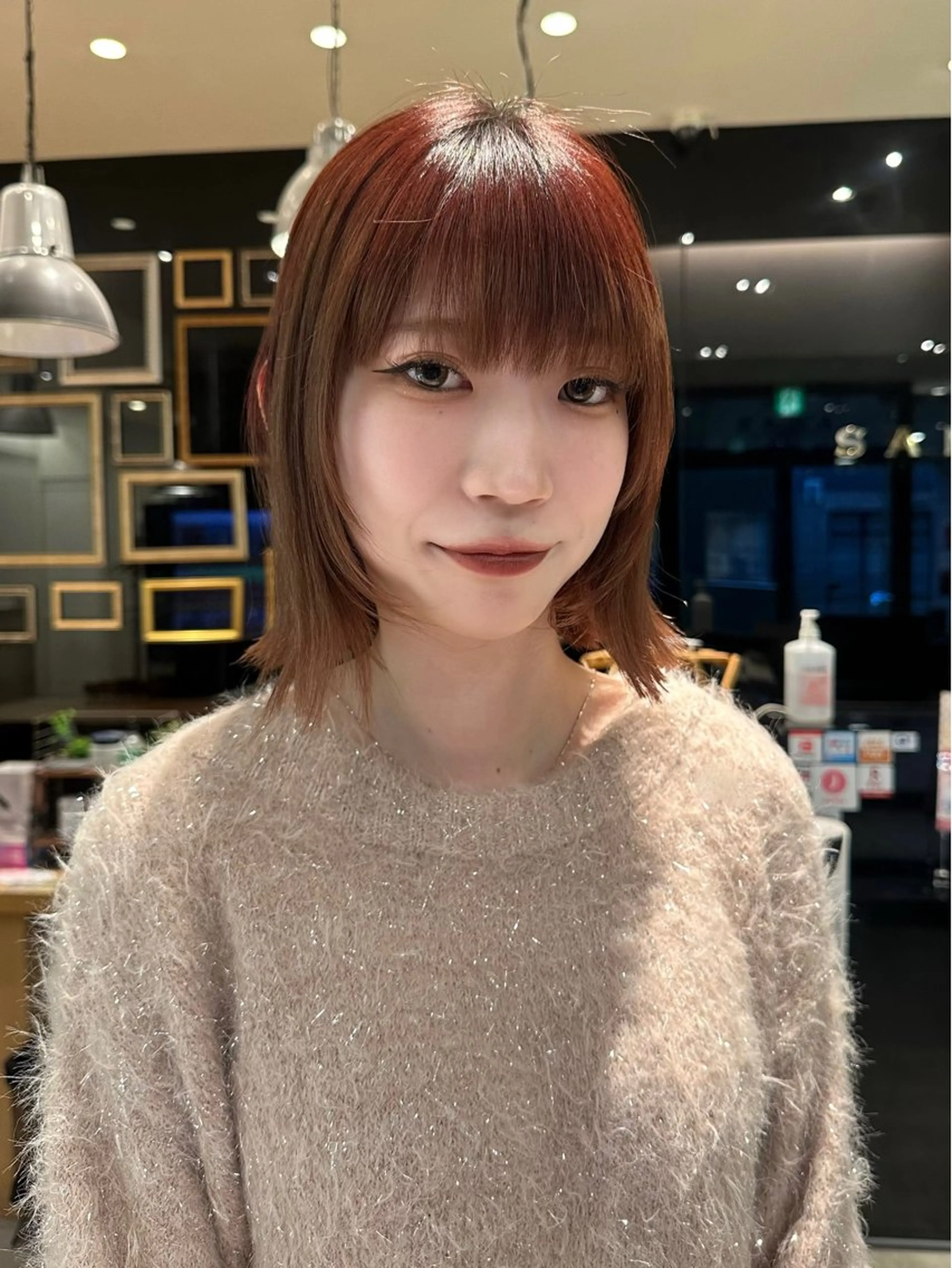 ミディアム 美 海のヘアスタイル