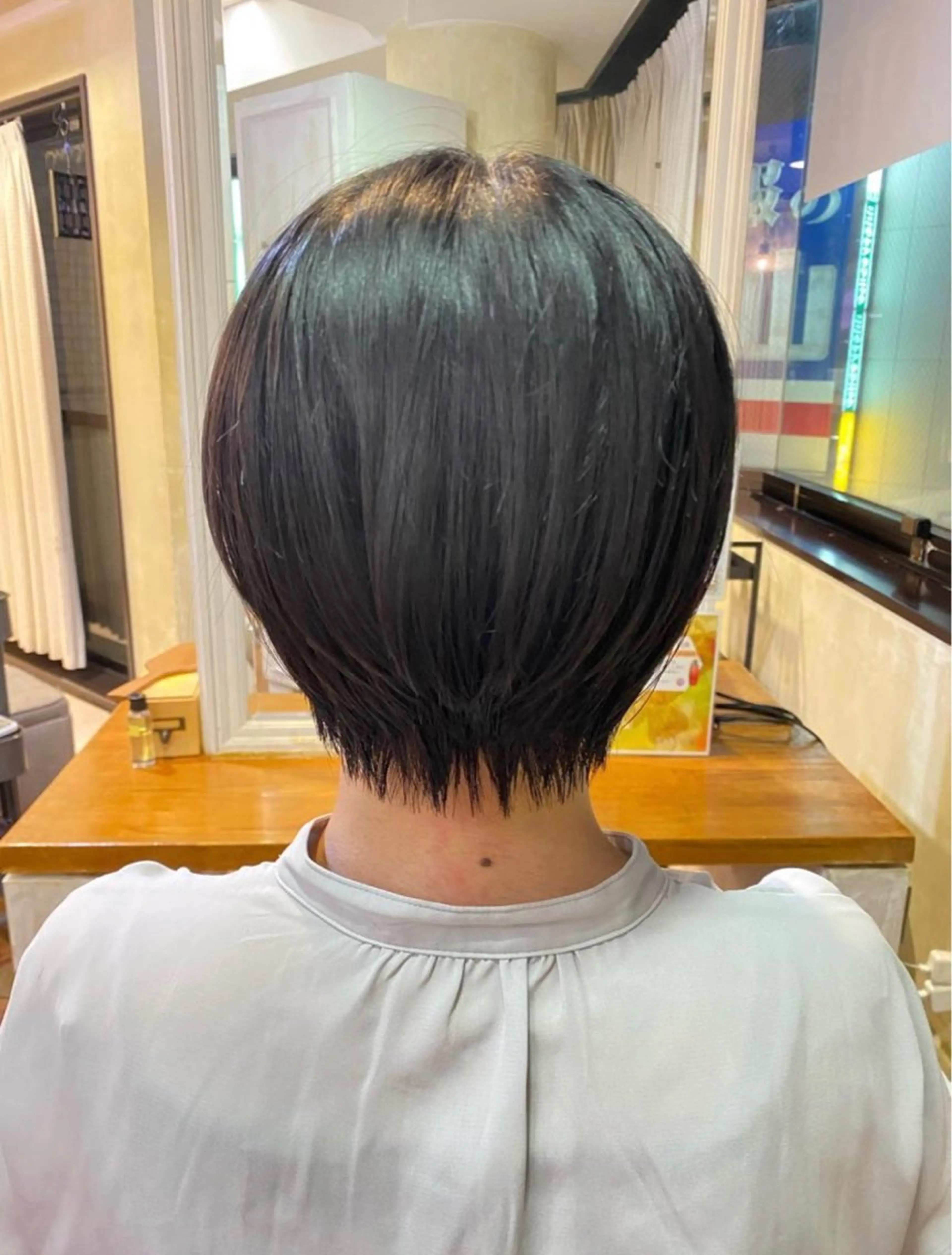 ショート Aujuaソムリエ 🎨‎♡HARUのヘアスタイル