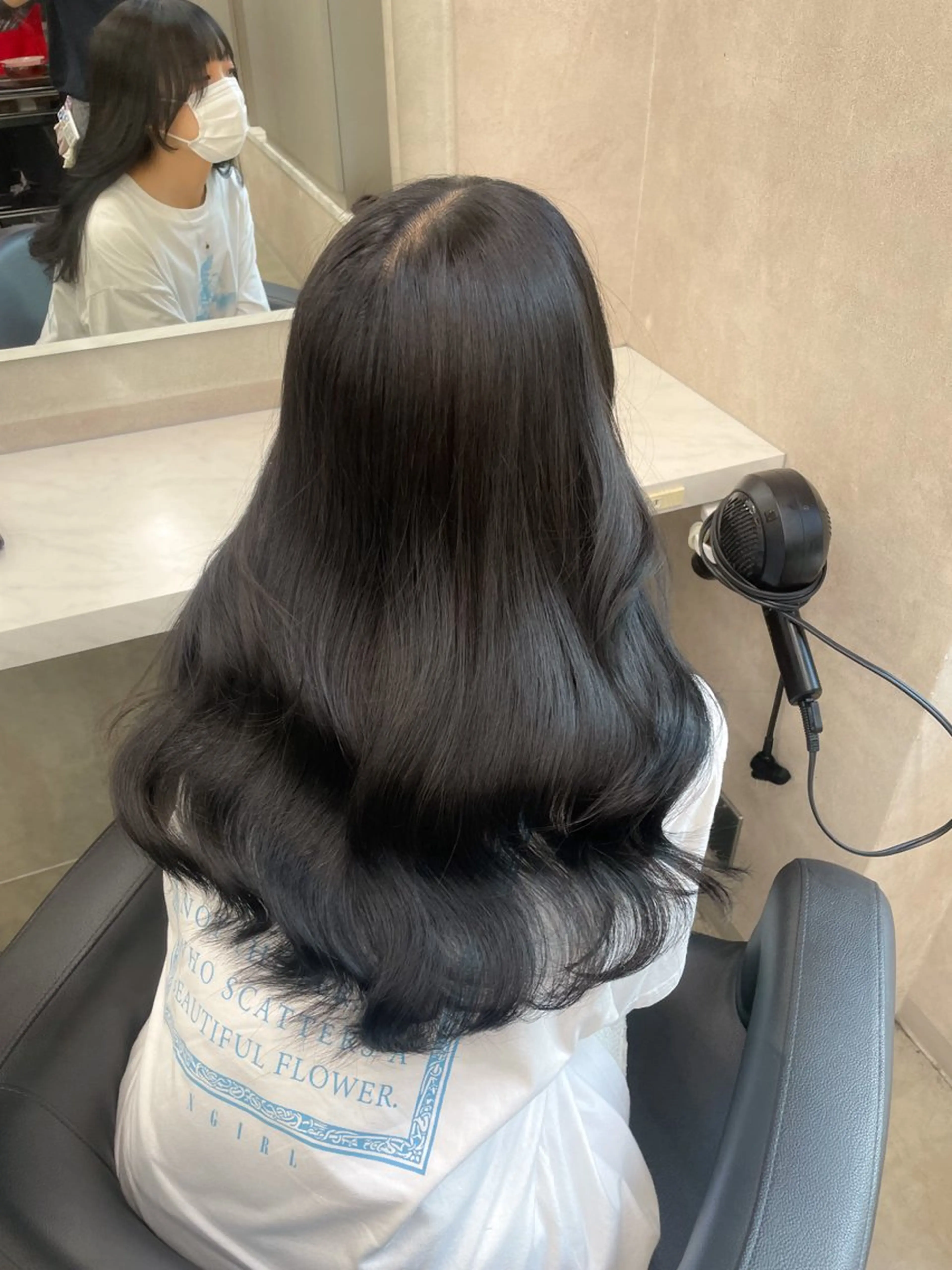 ロング カラー 表参道ハッシュカット レイヤー/リノンのヘアスタイル