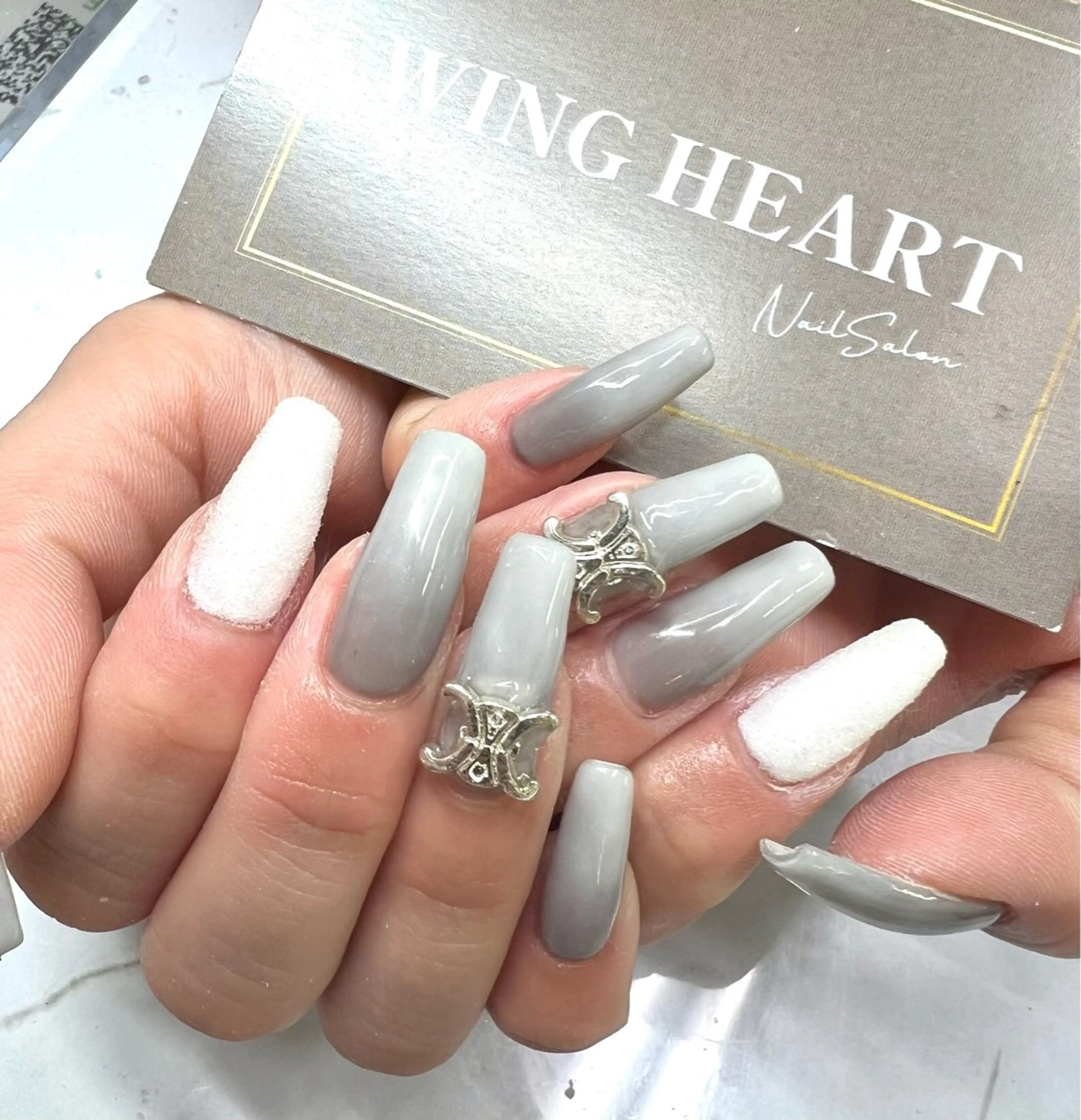 ネイル I. AYUMIのネイルデザイン