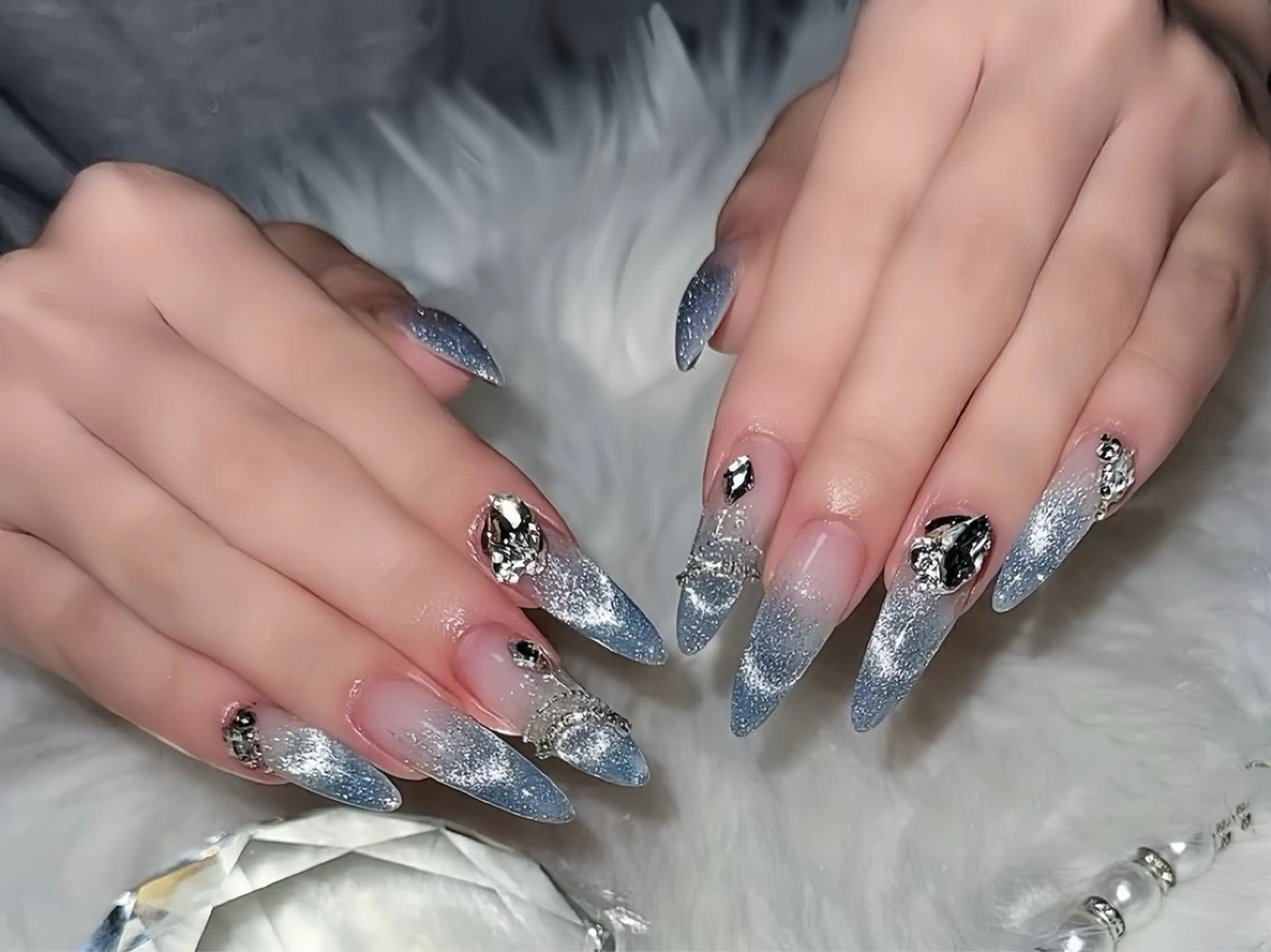 ネイル アートネイル ロングネイル スカルプネイル ネイルチップ ハンドネイル Rin Nail 新大久保店のネイルデザイン