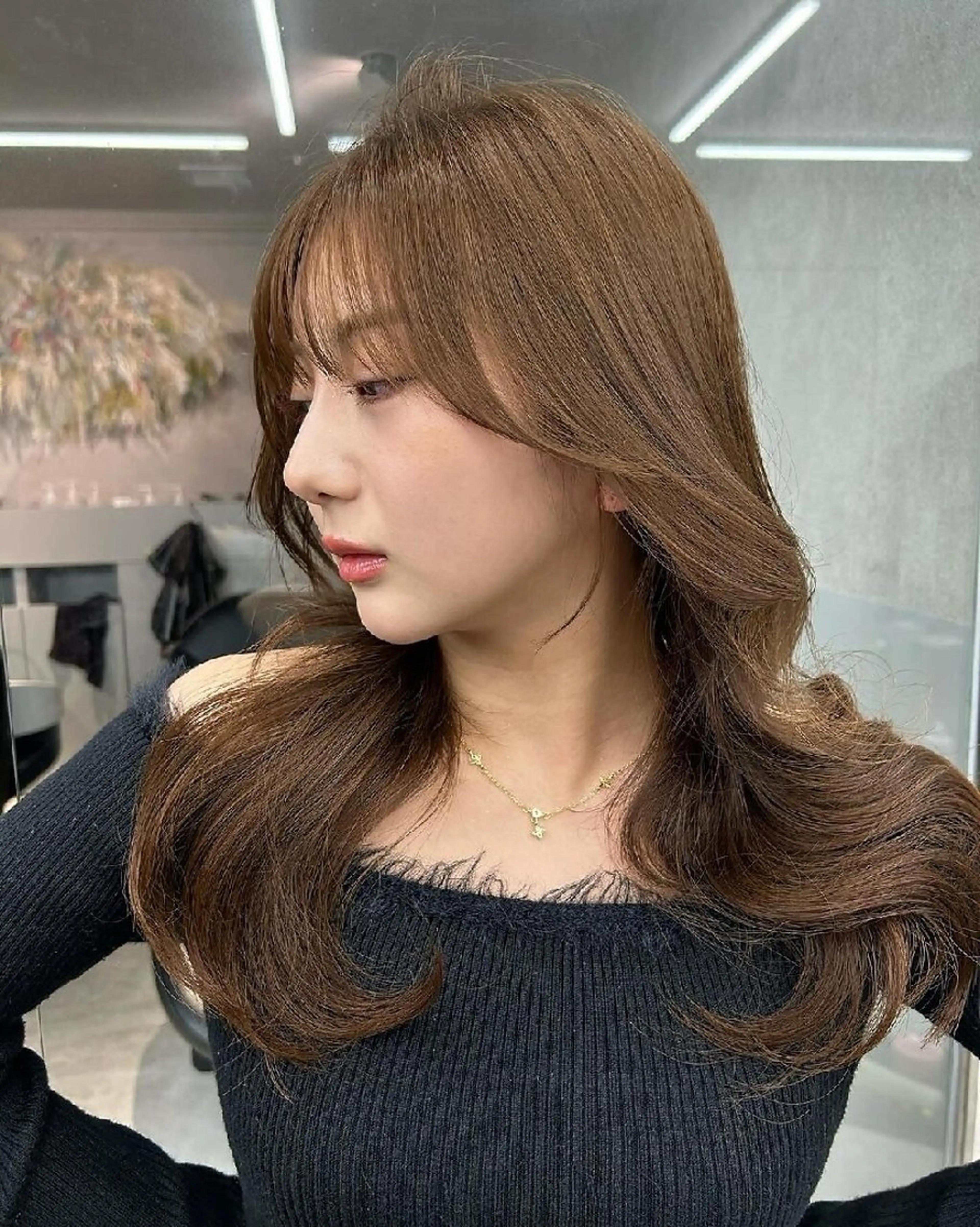 カラー セミロング カット ヘアカラー トリートメント Lond Mirrorのヘアスタイル