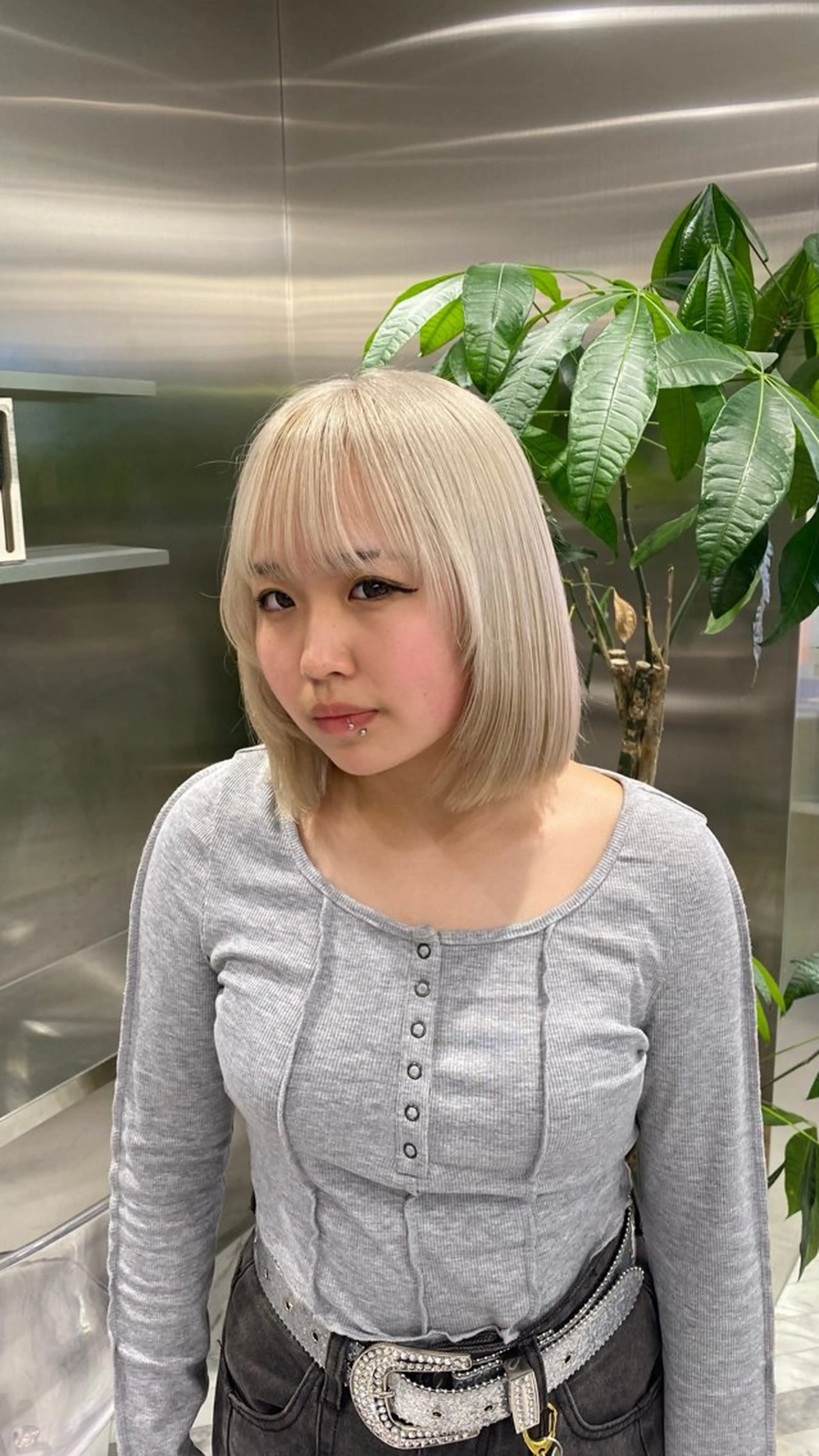 セミロング カラー ヘアカラー カンナ【Y2Kネイル /コーンロウ】のネイルデザイン