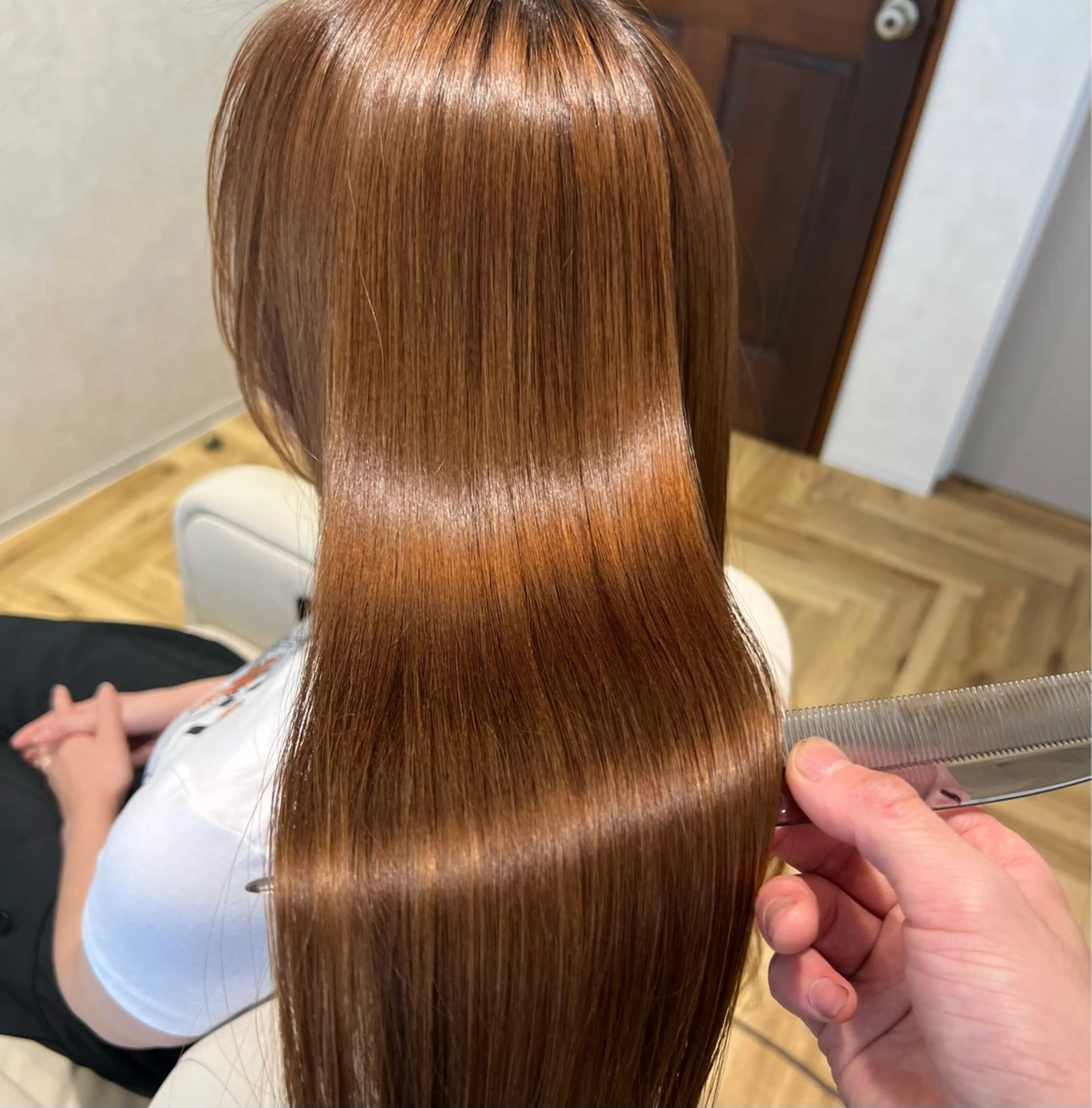 【✨ 平日限定✨ 】【カットなし】透明感ケアカラー ＋超音波TOKIOトリートメント🌿の写真