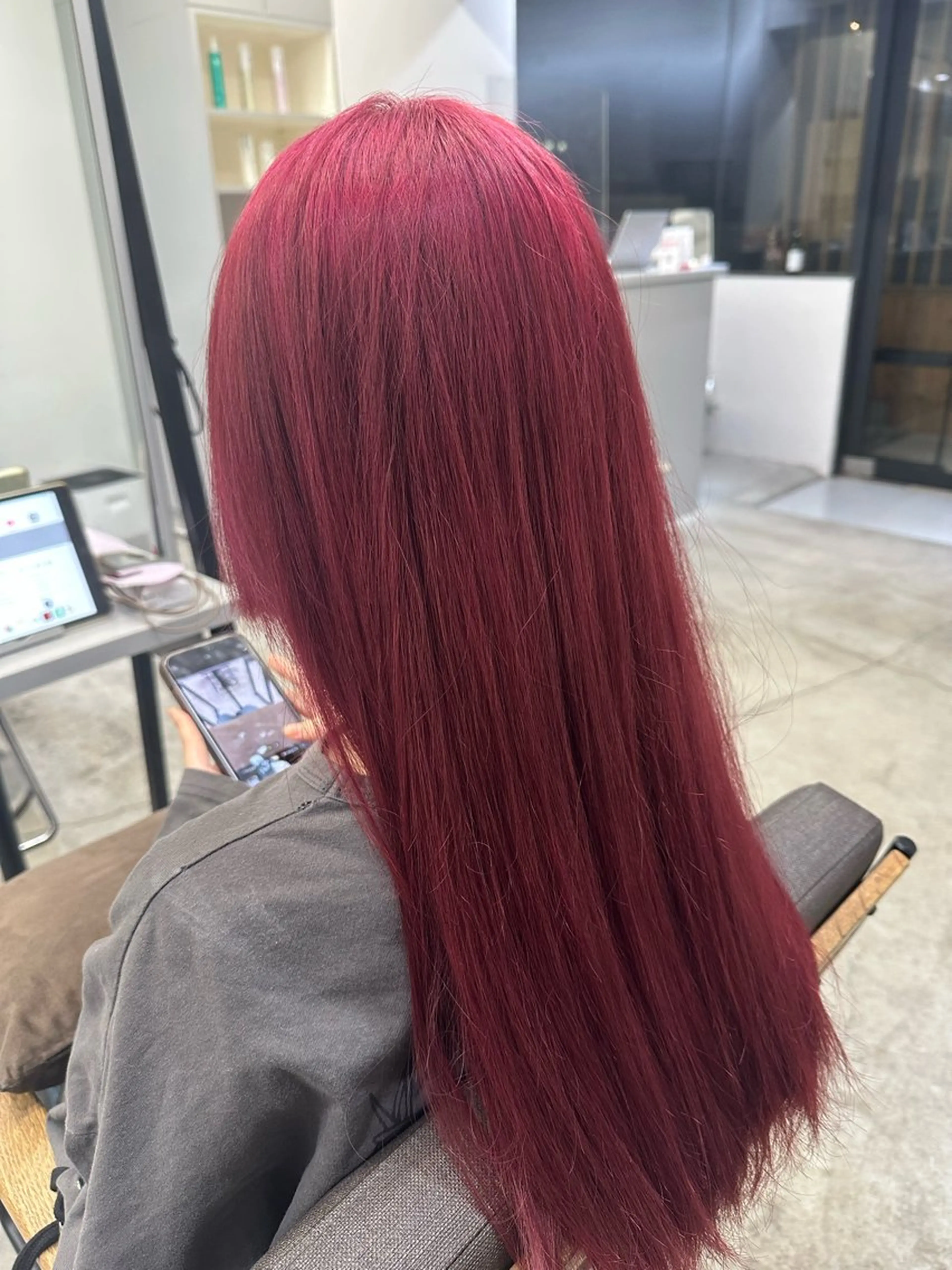 ロング カラー ヘアカラー トリートメント ハイトーンカラー が絶対可愛い✨泰聖✨のヘアスタイル