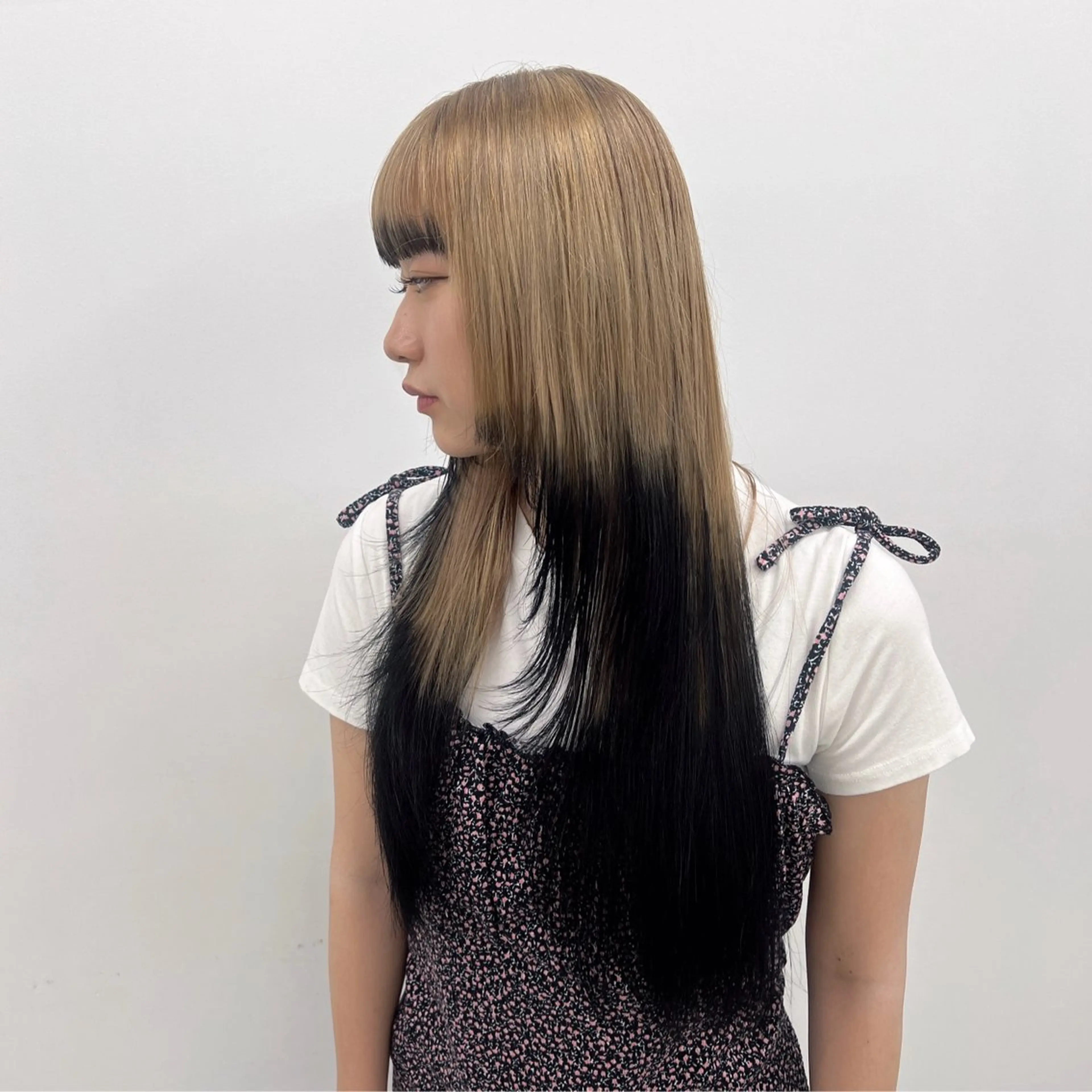 ロング カラー カット ヘアカラー トリートメント レイヤー/透明感 カラー🌿KANTAのヘアスタイル