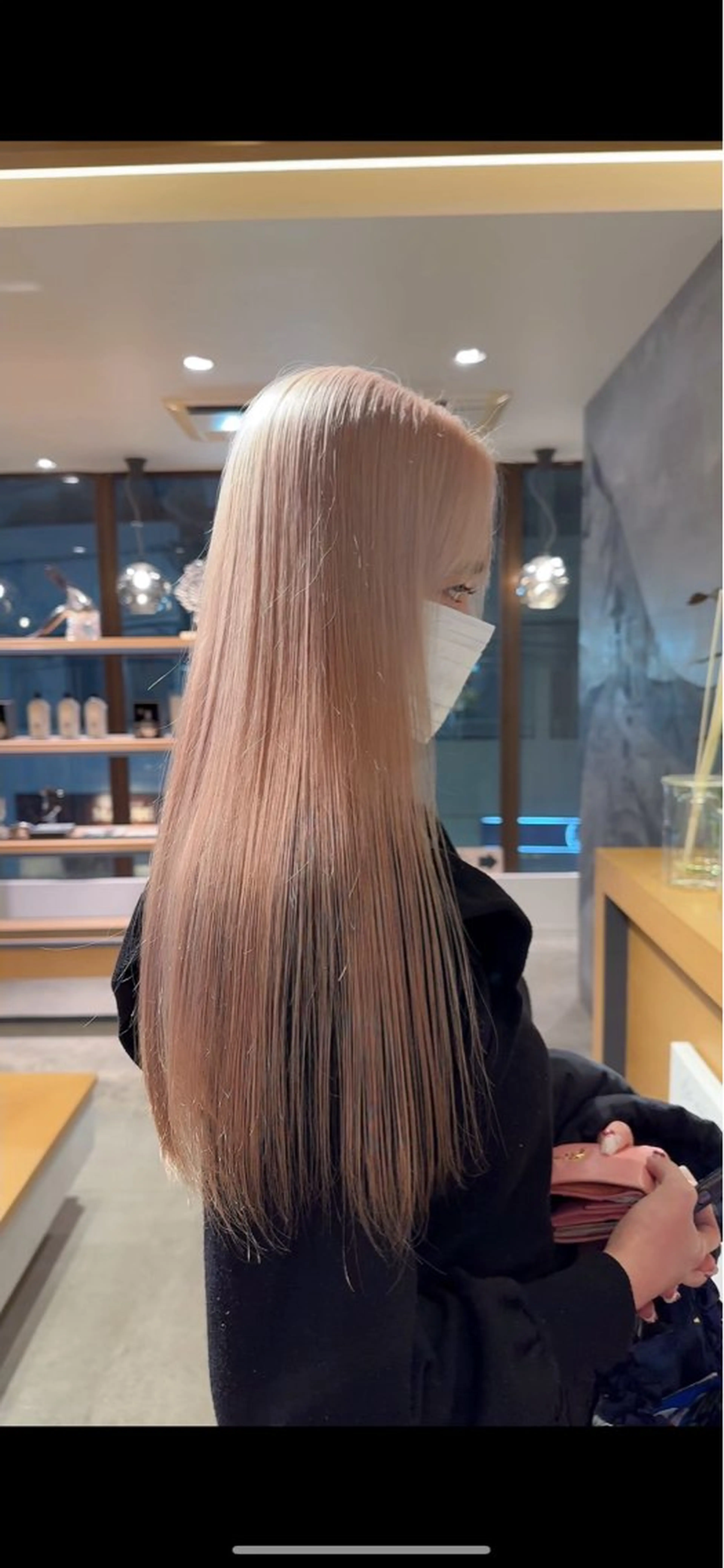 ロング カラー ヘアカラー AIRI 🐈‍⬛のヘアスタイル