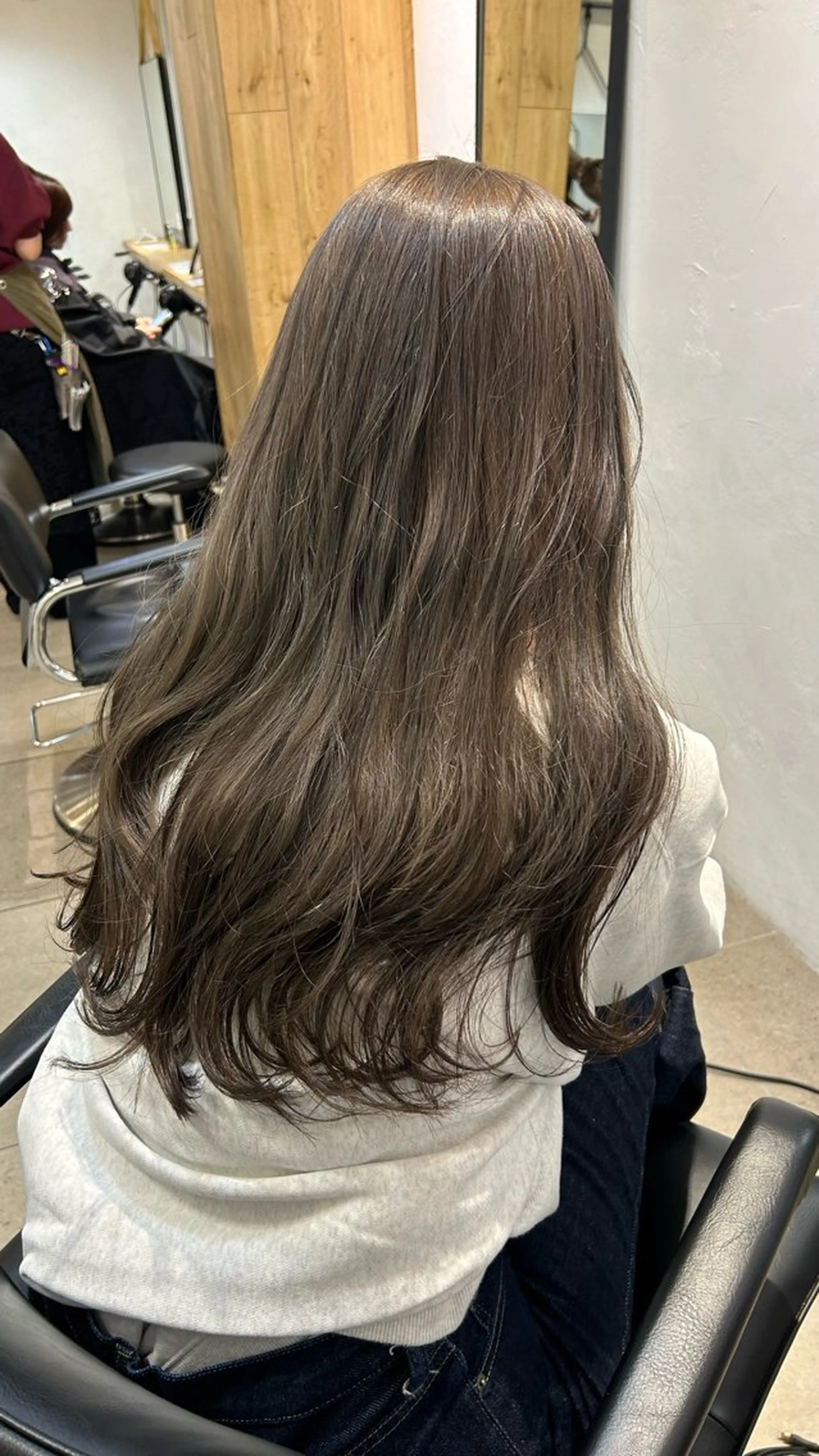 ロング カラー ヘアカラー トリートメント じゅわっと暖色カラー 🍊Moemiのヘアスタイル