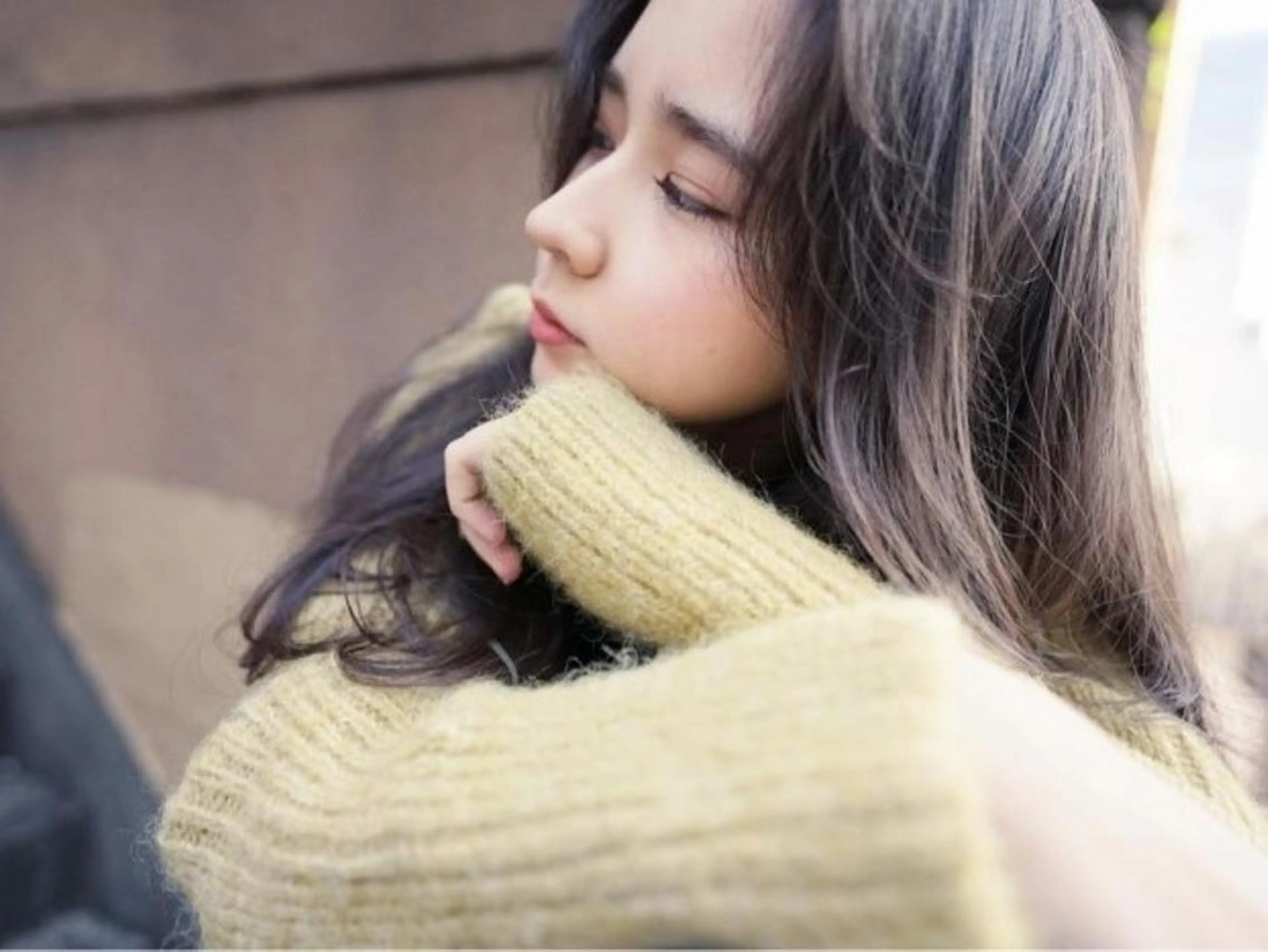 セミロング カラー パーマ ヘアアレンジ アディクシーカラー アッシュ バレイヤージュ ベージュカラー ブリーチ newi grande 横浜店のヘアスタイル