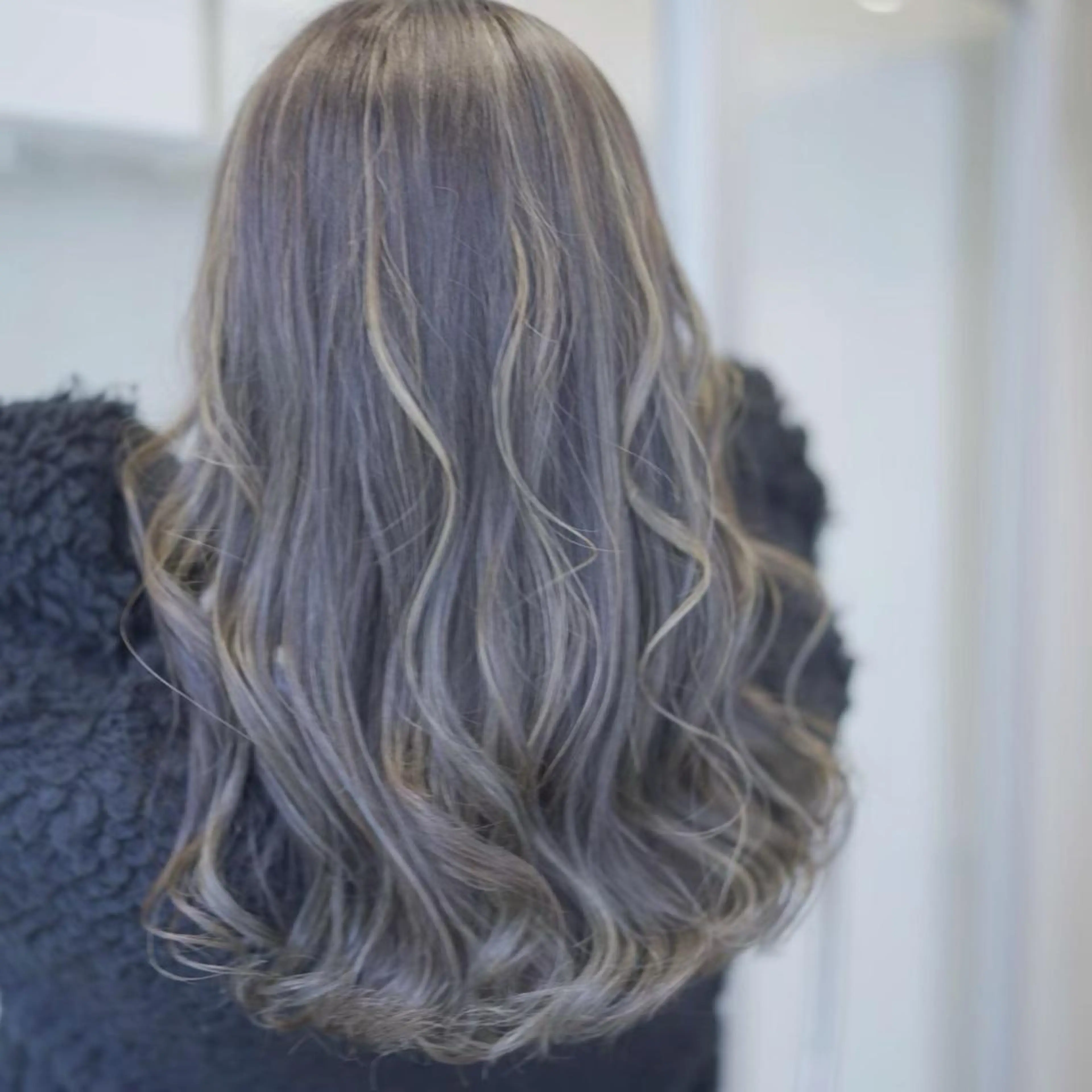 ロング カラー Crystal 船橋のヘアスタイル