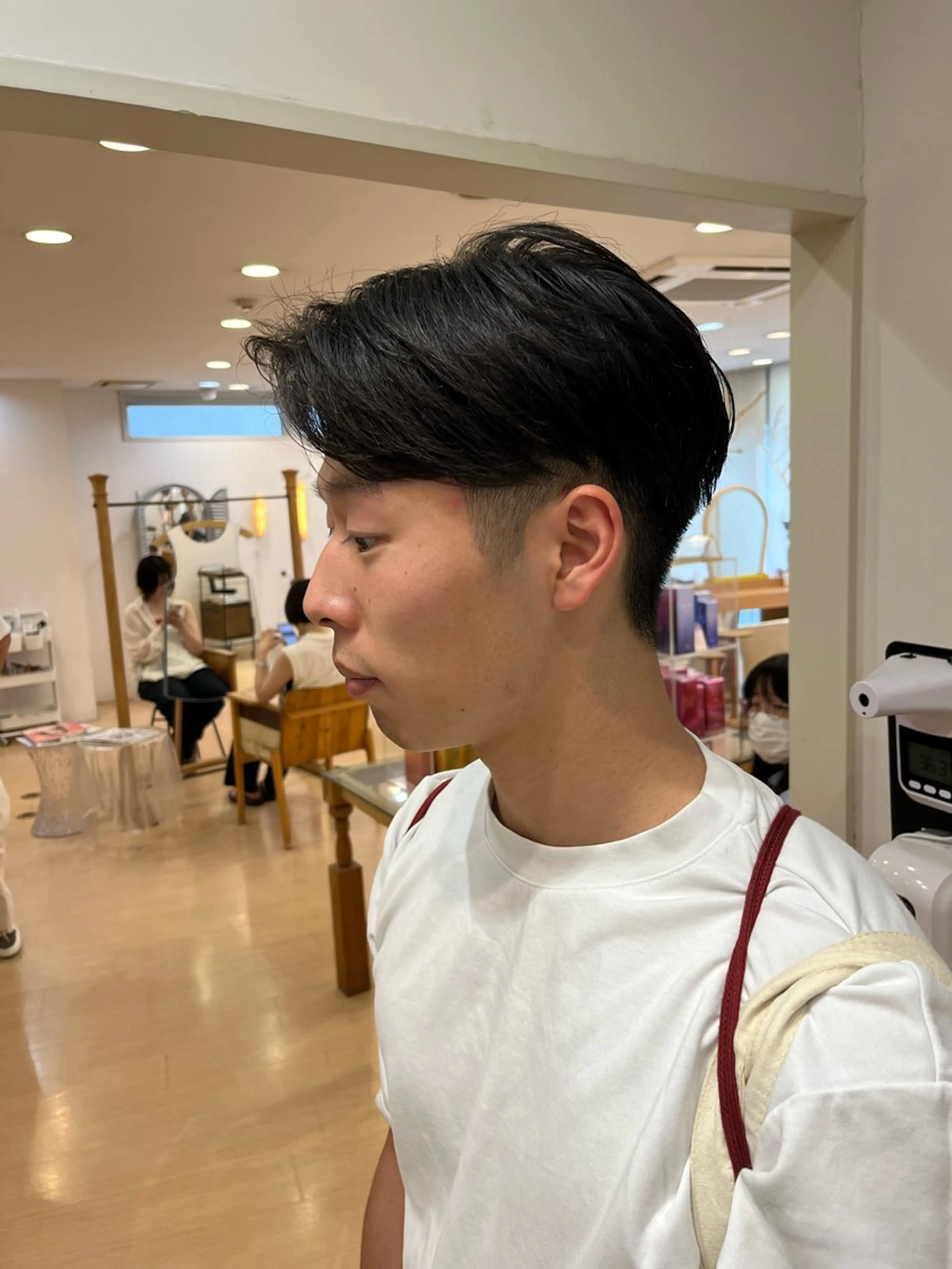 メンズ ビジネス センターパート 💠つたふうか/ 韓国/メンズヘア💠のヘアスタイル