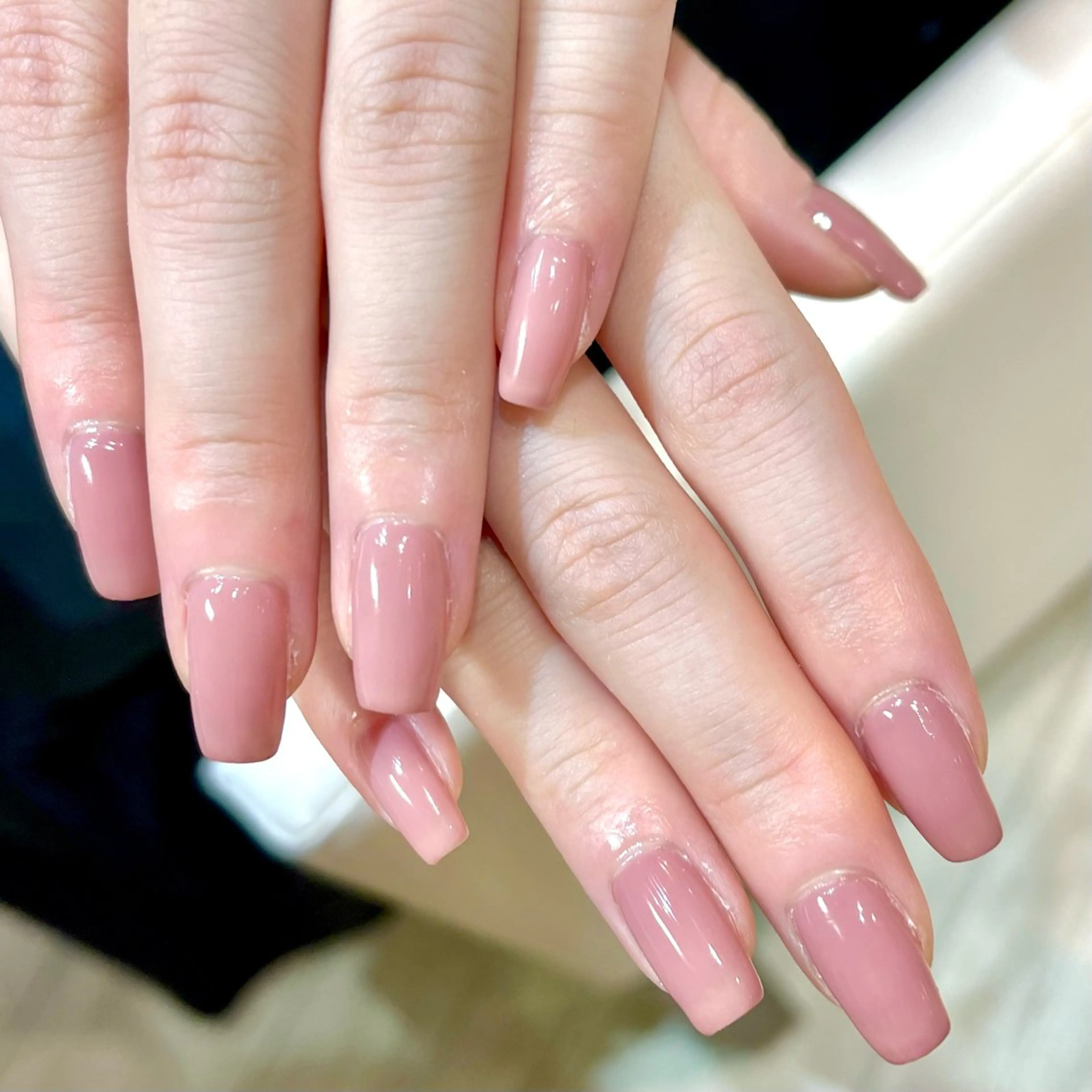 ネイル 長さ出し ジェルネイル ニュアンスネイル オフィスネイル ワンカラーネイル One’Ness所属・One’Ness Nana🤍のネイルデザイン