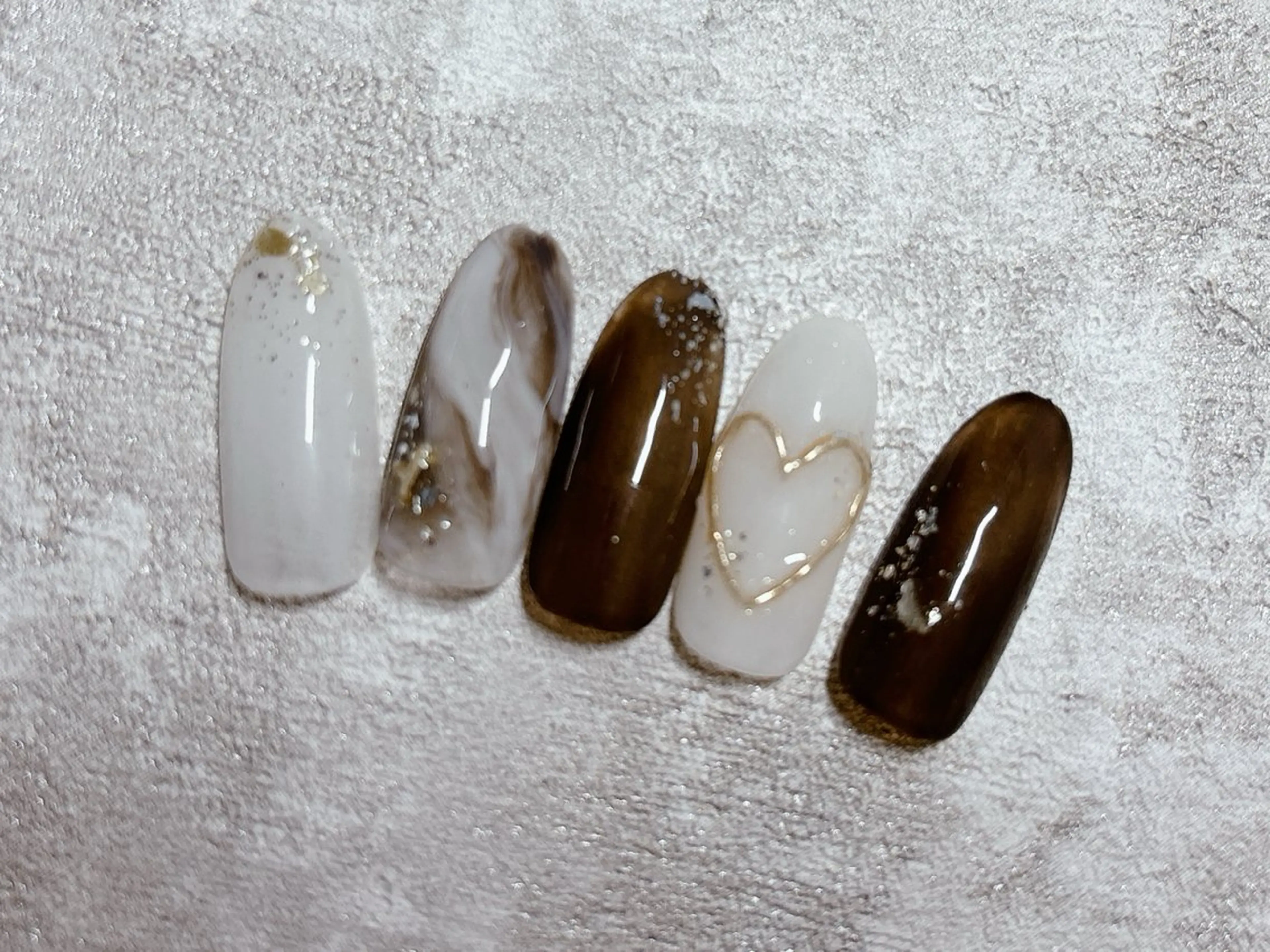 ネイル バレンタイン Nail •Head スパFortunaのネイルデザイン