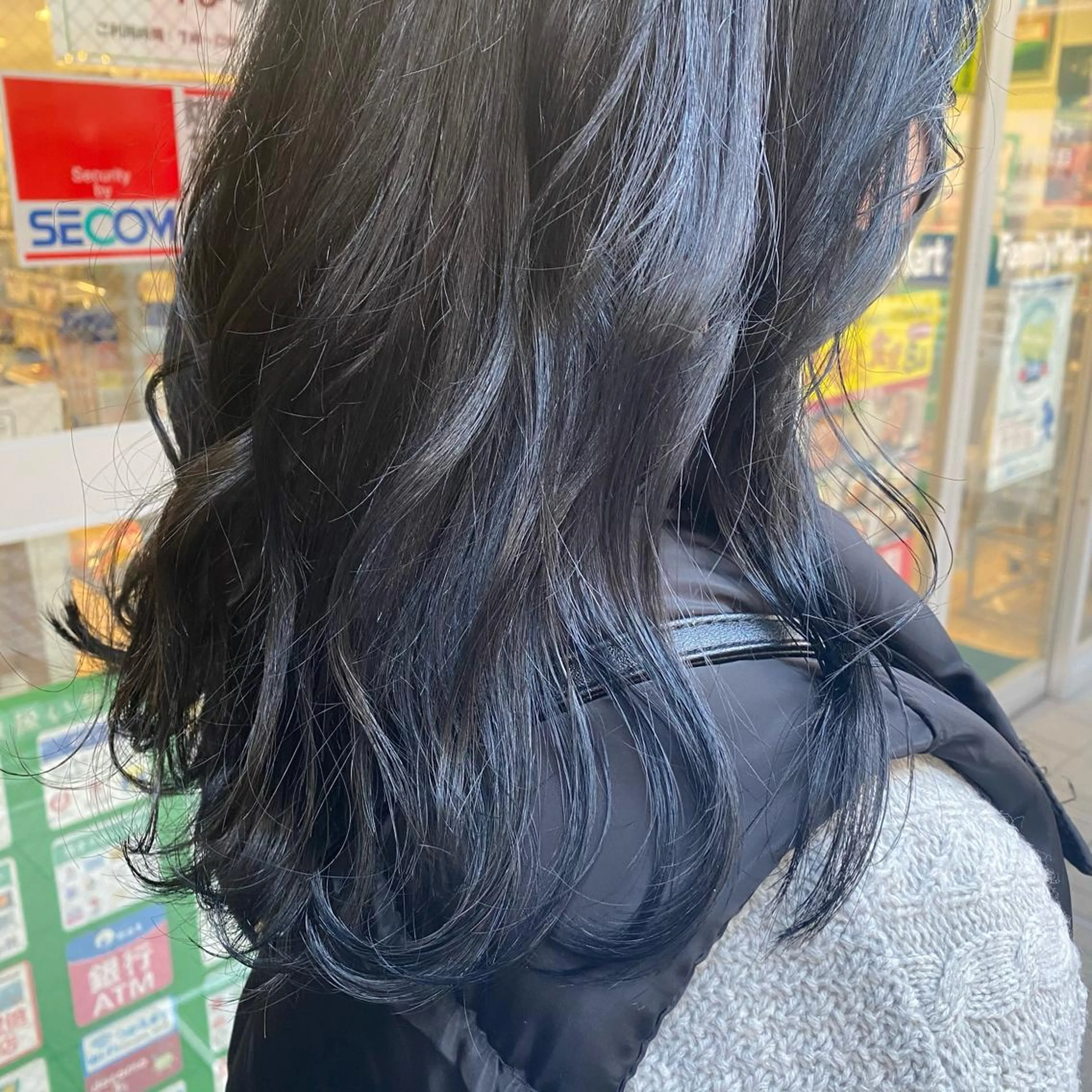 セミロング カット ヘアカラー トリートメント しもかわ かほのヘアスタイル