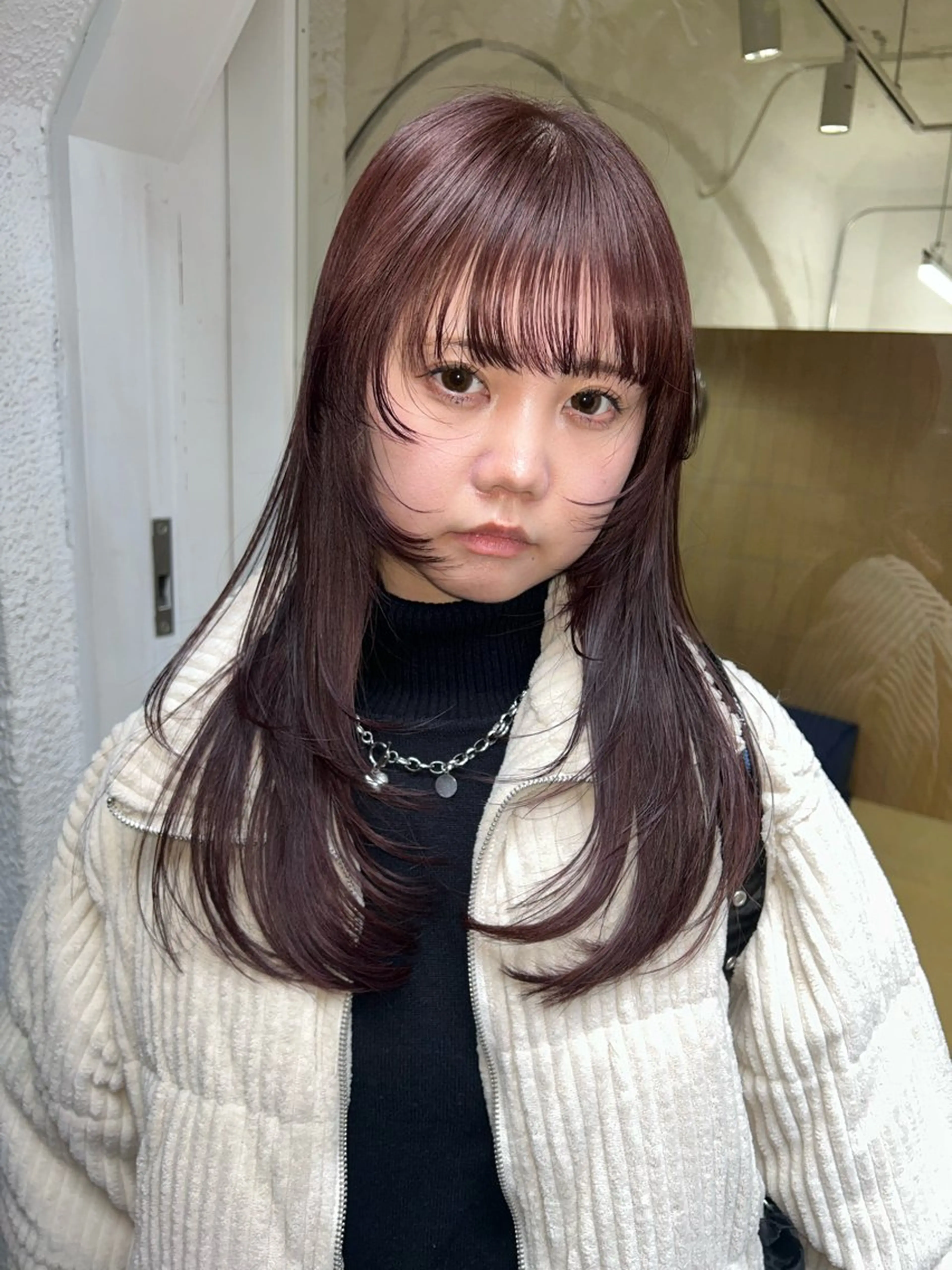 セミロング カラー カット ヘアカラー トリートメント hen所属・心斎橋/レイヤー/ ブリーチ/モエのヘアスタイル