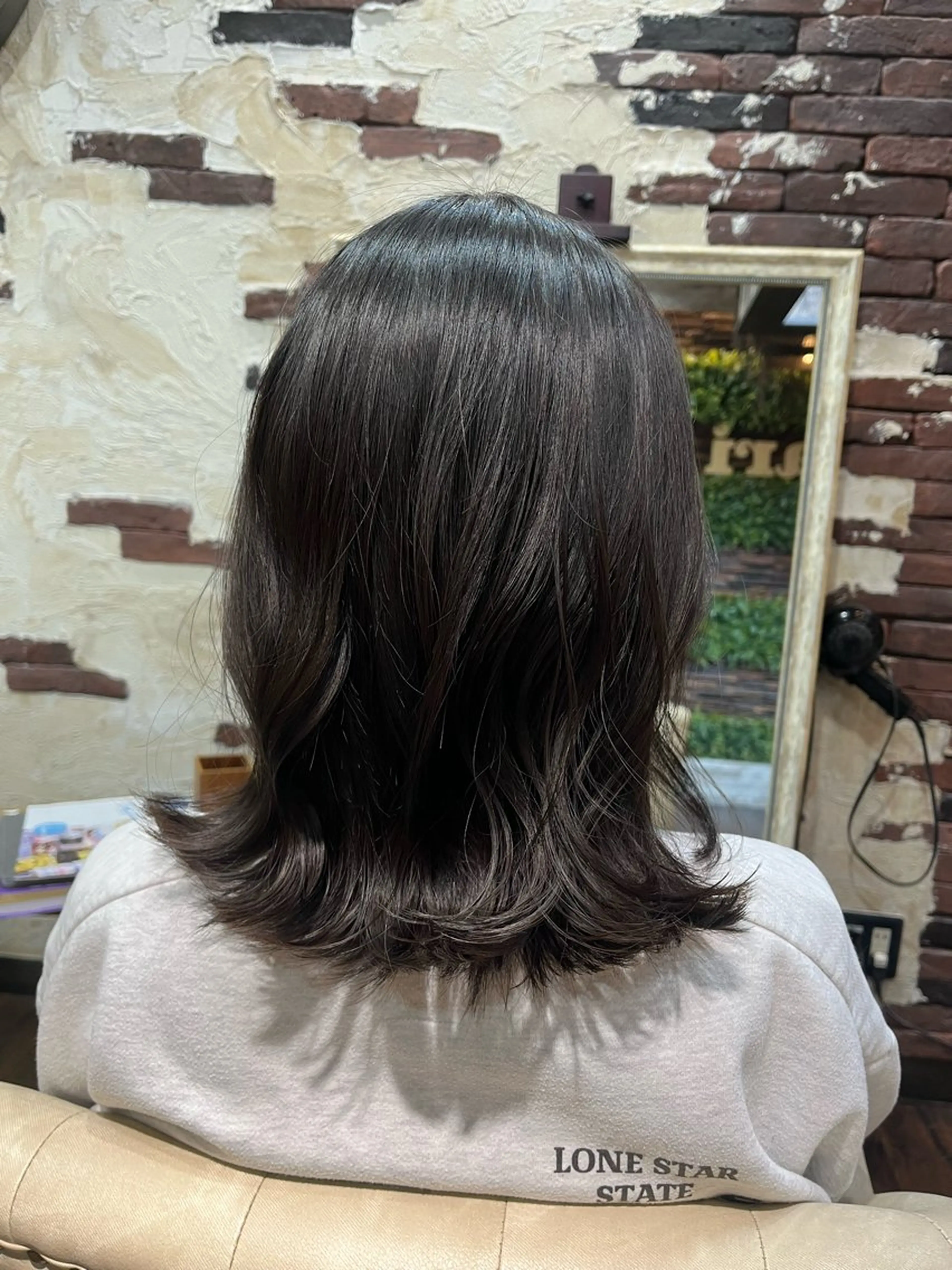 セミロング Calbari 中田 莉紗/奥州市水沢のヘアスタイル