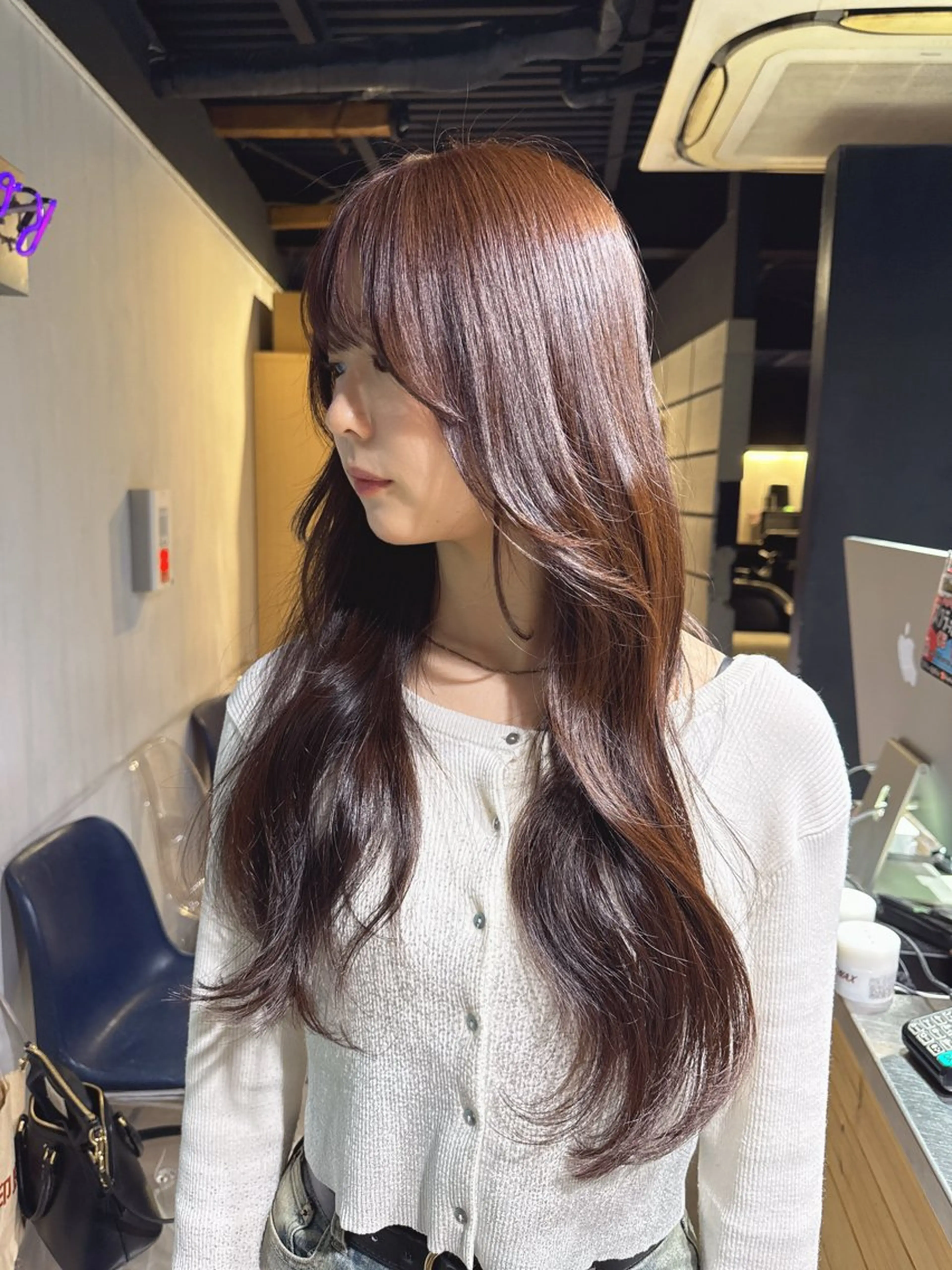 ロング カラー カット ヘアカラー NANAMI🩵 大人可愛い韓国ヘアのヘアスタイル