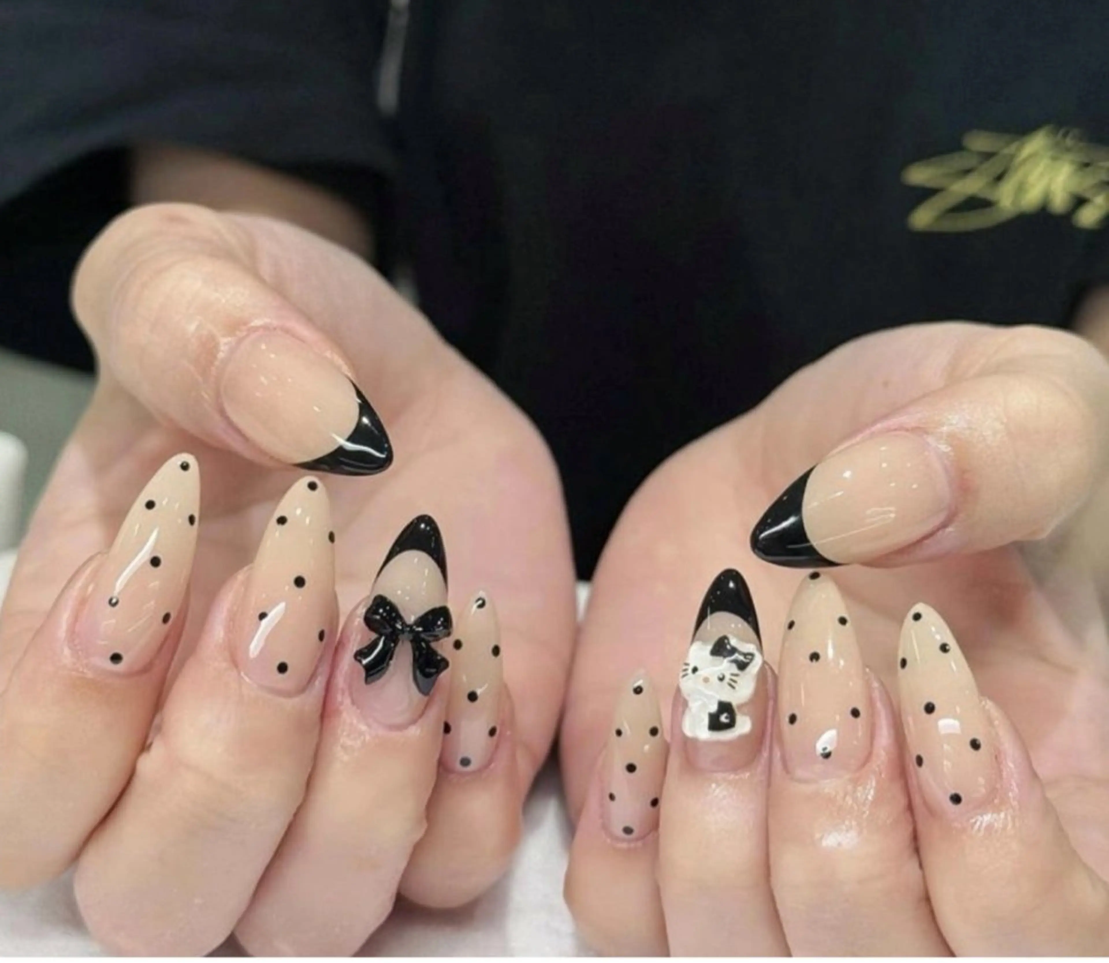 ネイル オーロラネイル ブルー チークネイル フットネイル フレンチネイル ハンドネイル HANA ハナのネイルデザイン