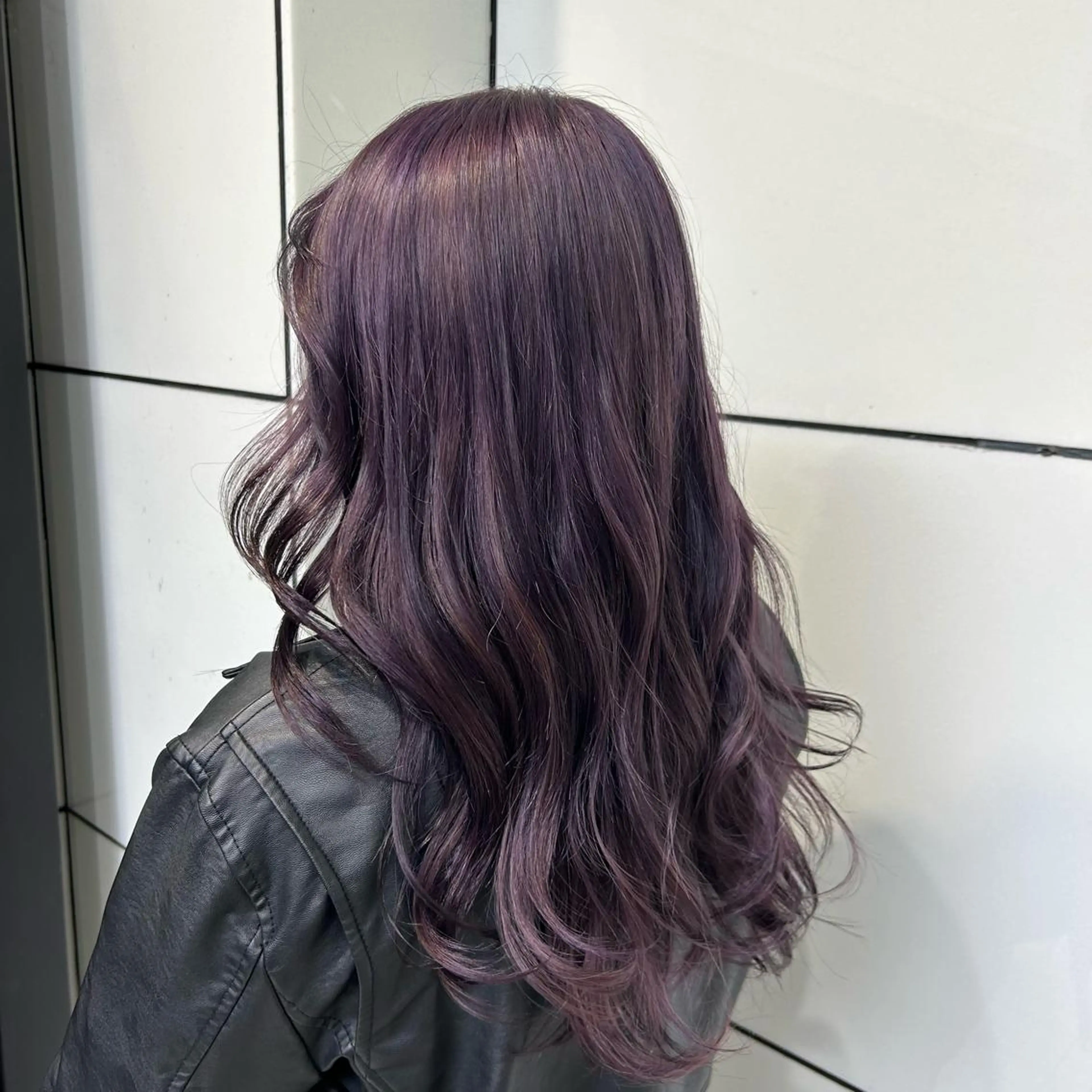 ロング カラー ハイトーンカラー ラベンダーカラー 学生 🦋sana🦋 似合わせカット✁のヘアスタイル