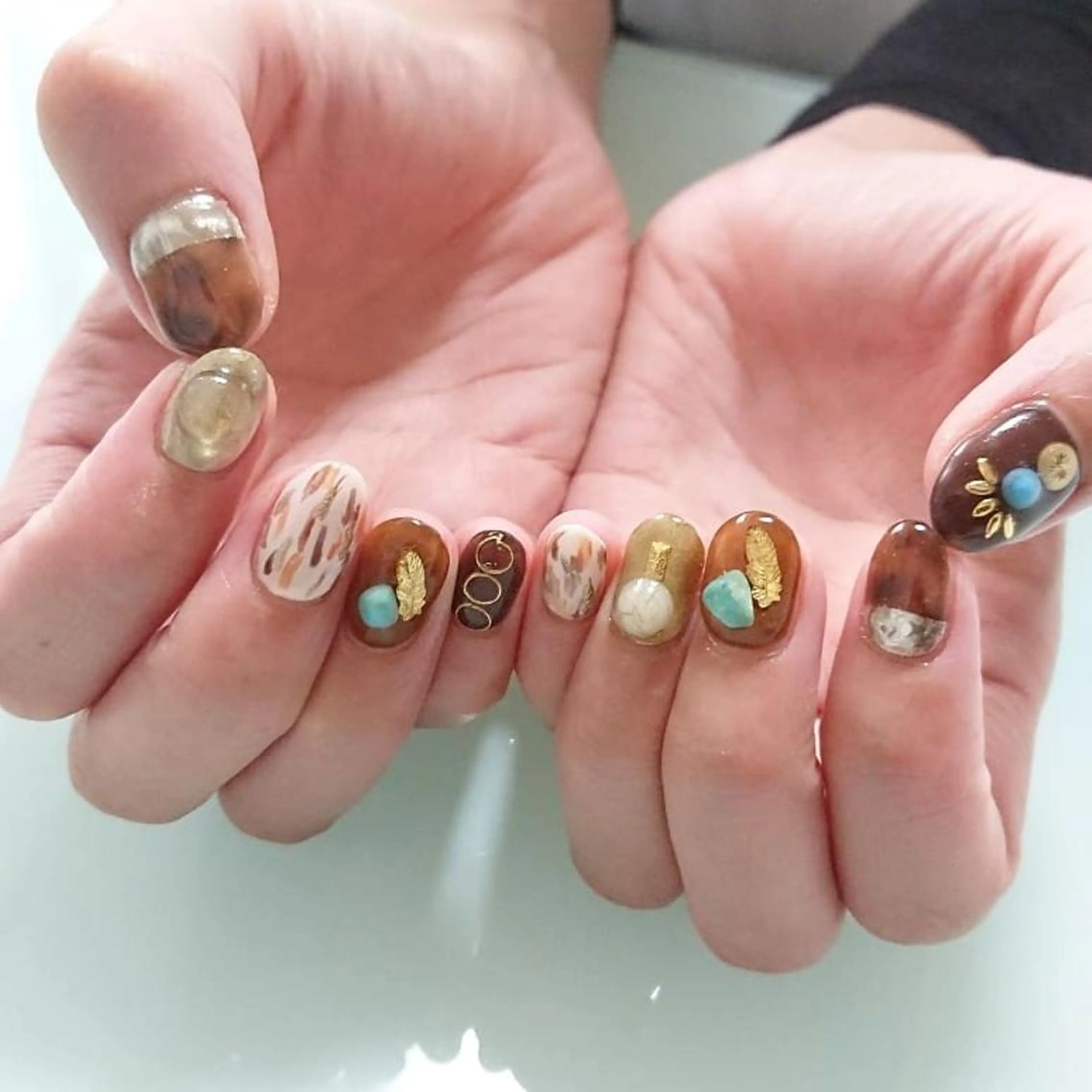 ネイル QULEONAIL所属・大城 裕麻のネイルデザイン