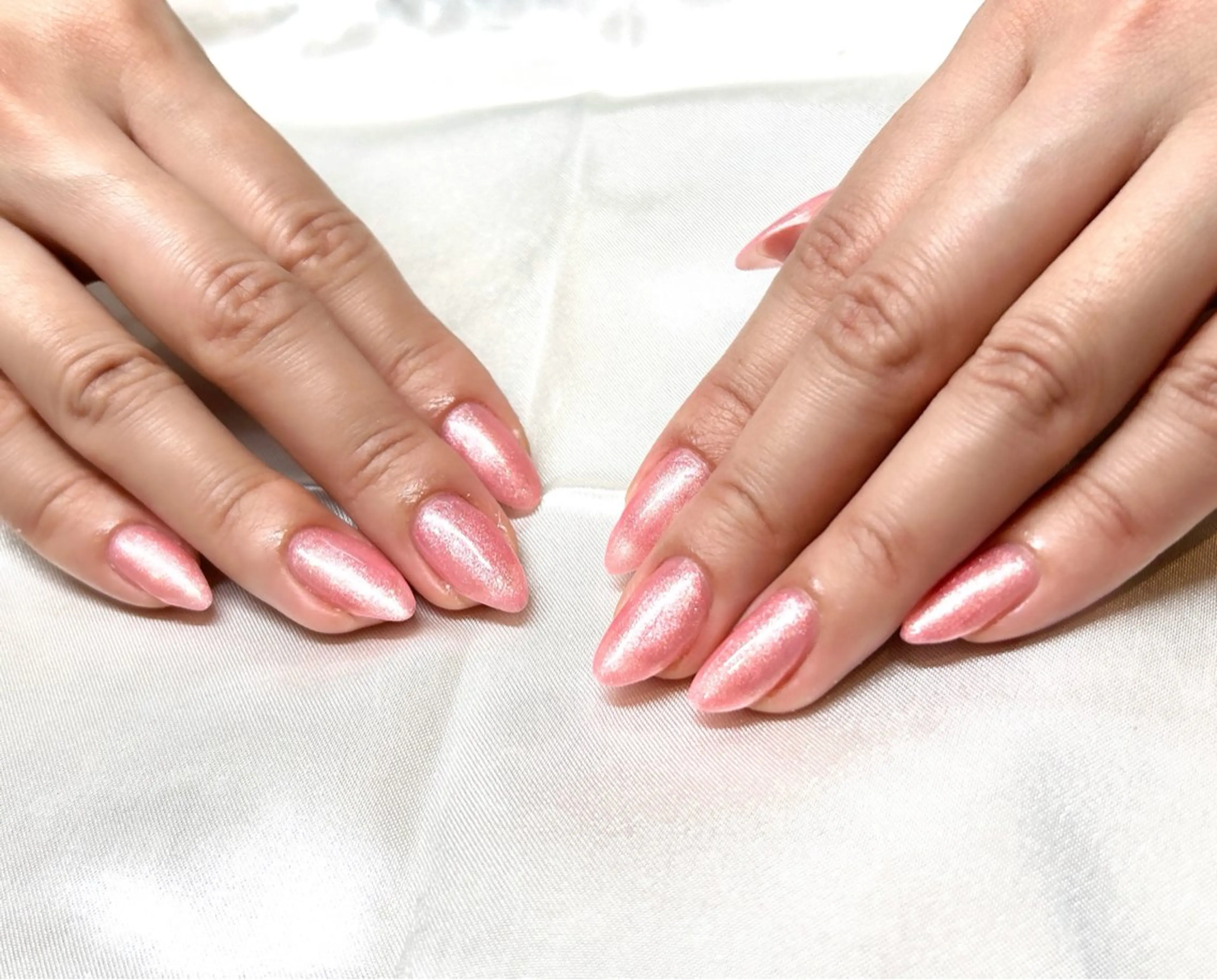 ミディアム ネイル＆アイラッシュ ボネール Bounail 田町・三田店所属・Okochi 💅🏻✨のネイルデザイン