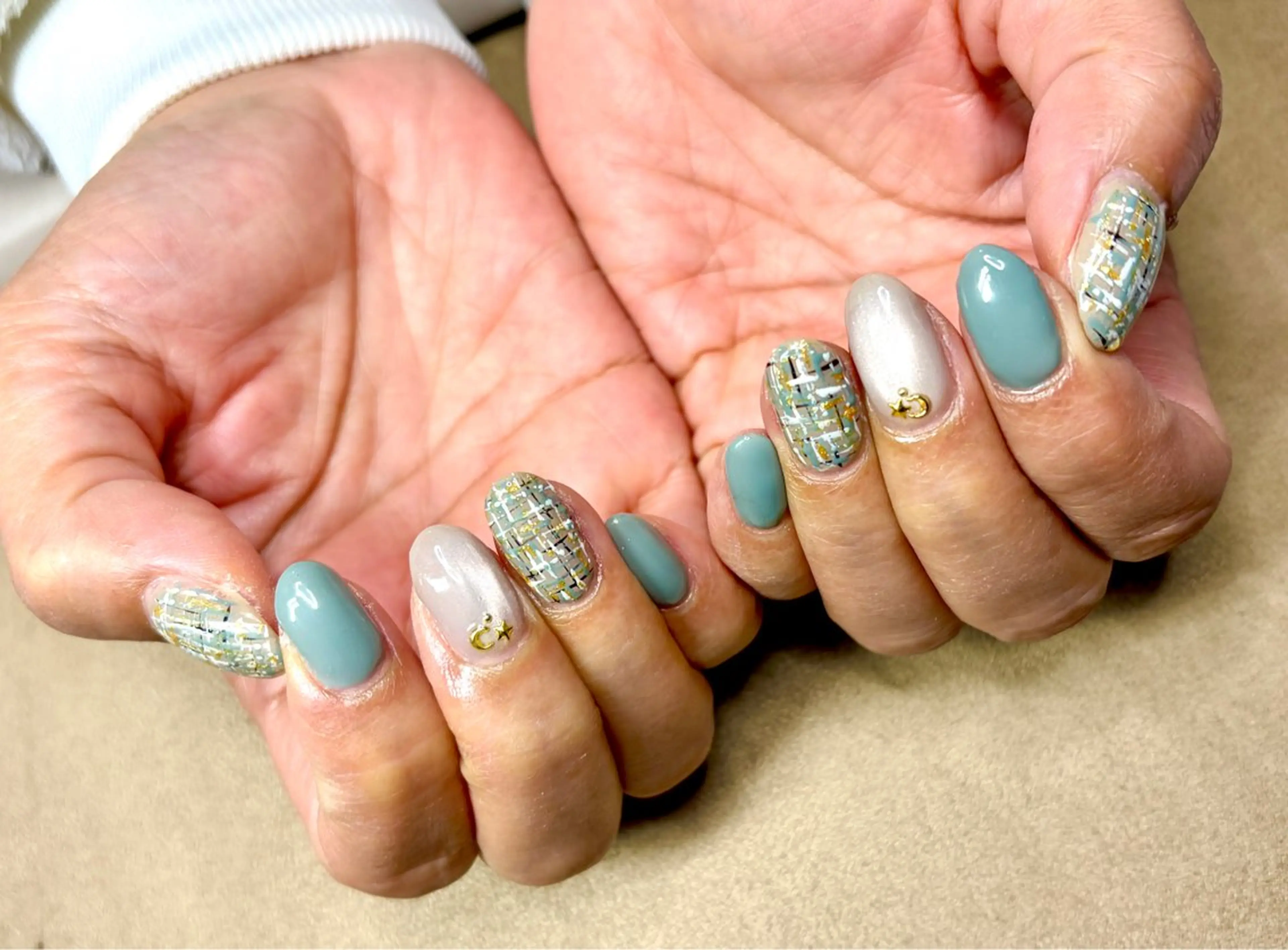 ネイル nailroom HARU.のネイルデザイン