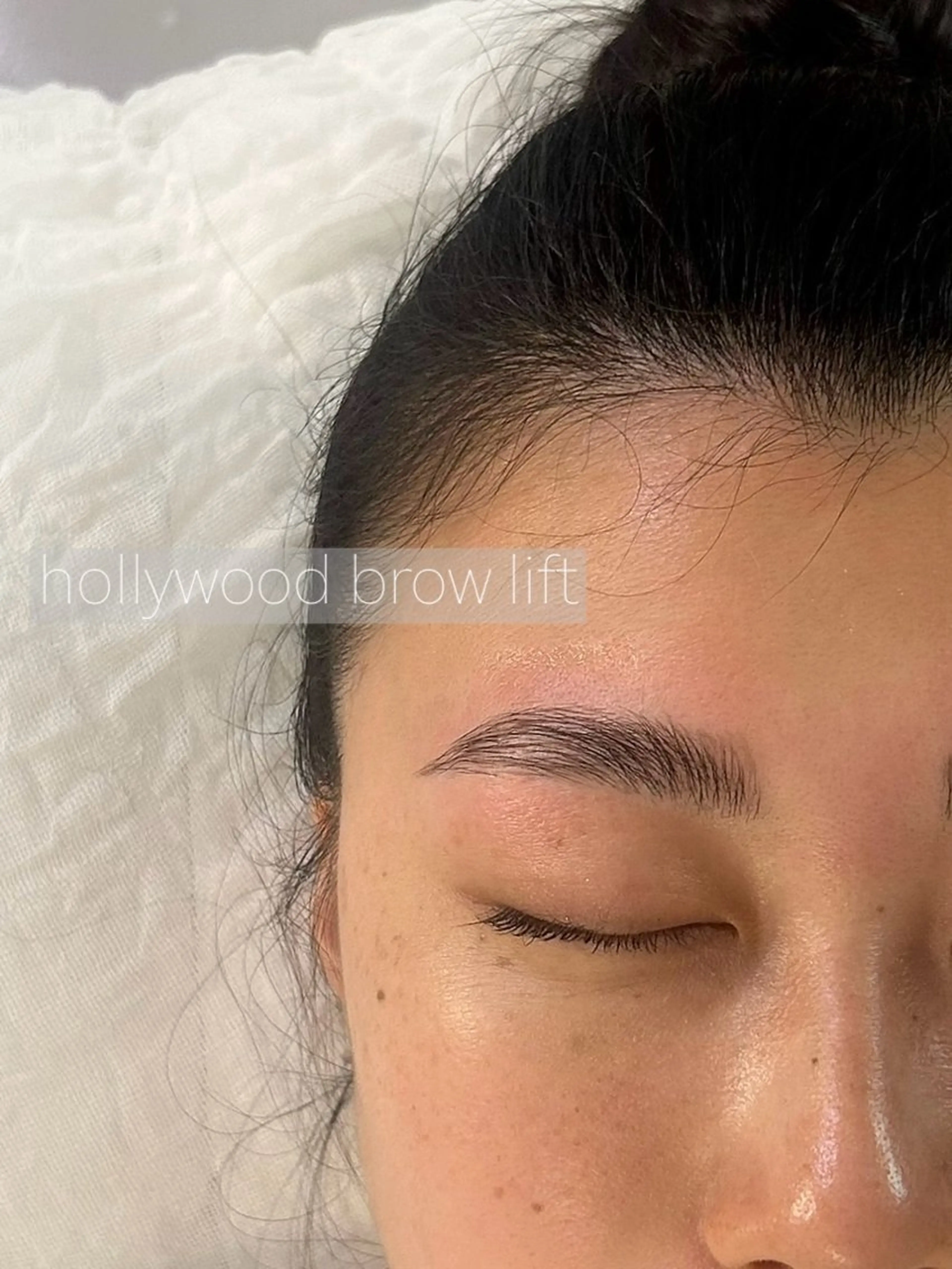 アイブロウ ハリウッドブロウリフト GO TODAY SHAiRE SALON Vellmie店所属・吉祥寺kasumi 🌛eye/browのマツエク・マツパデザイン