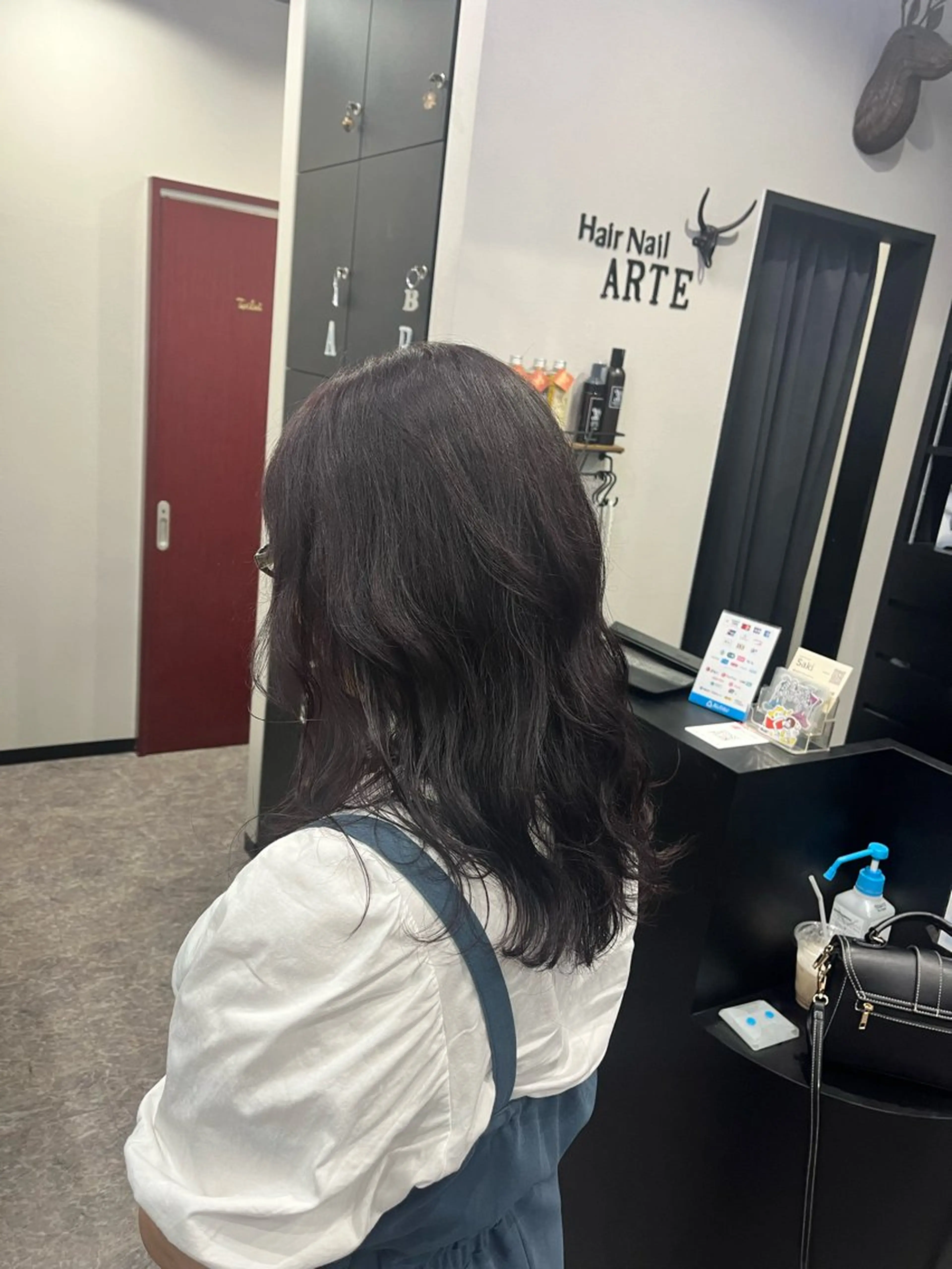 ロング カラー ヘアカラー 友滝 真菜美のヘアスタイル