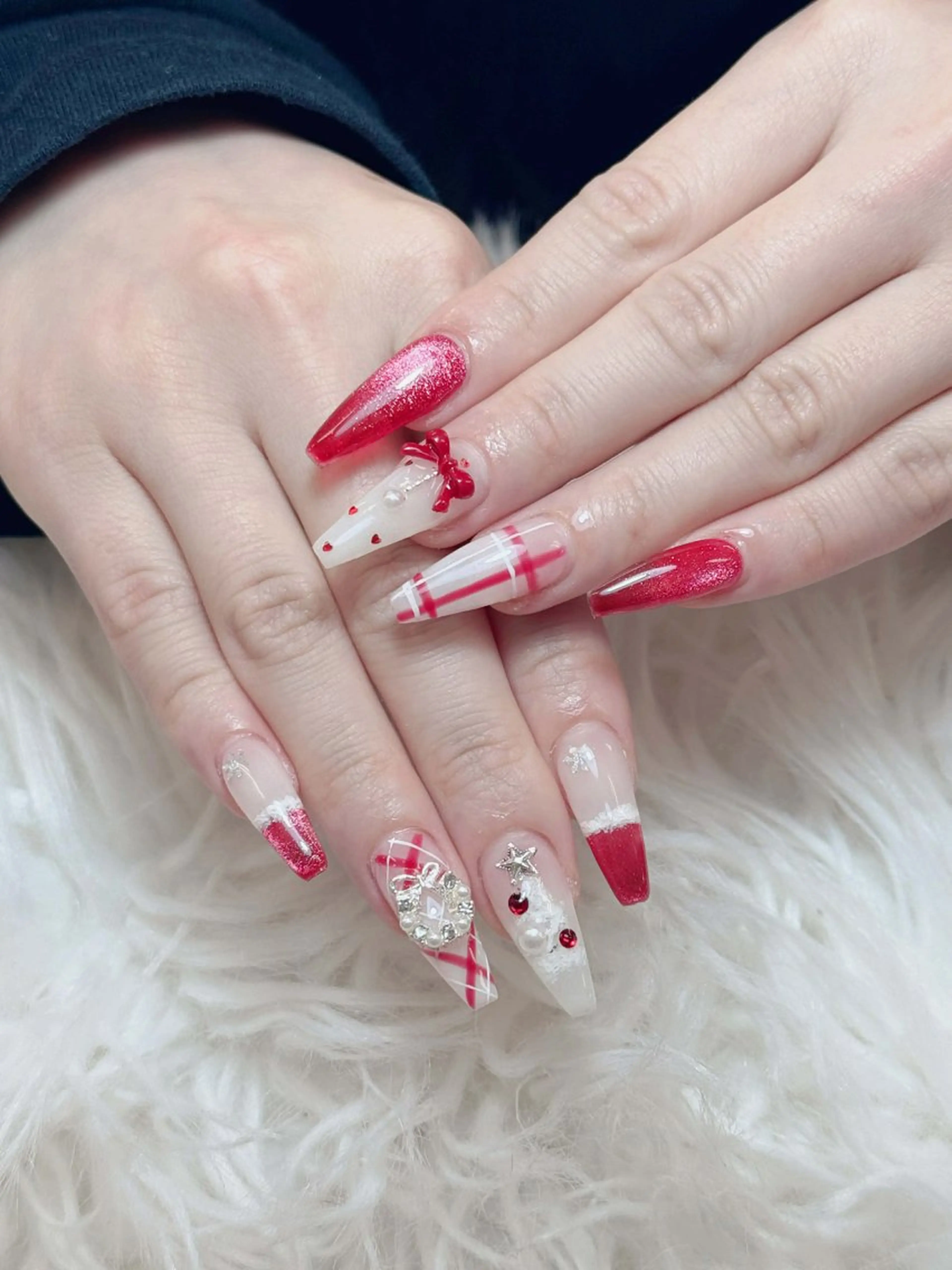 ネイル ゴテゴテ ネイルのネイルデザイン