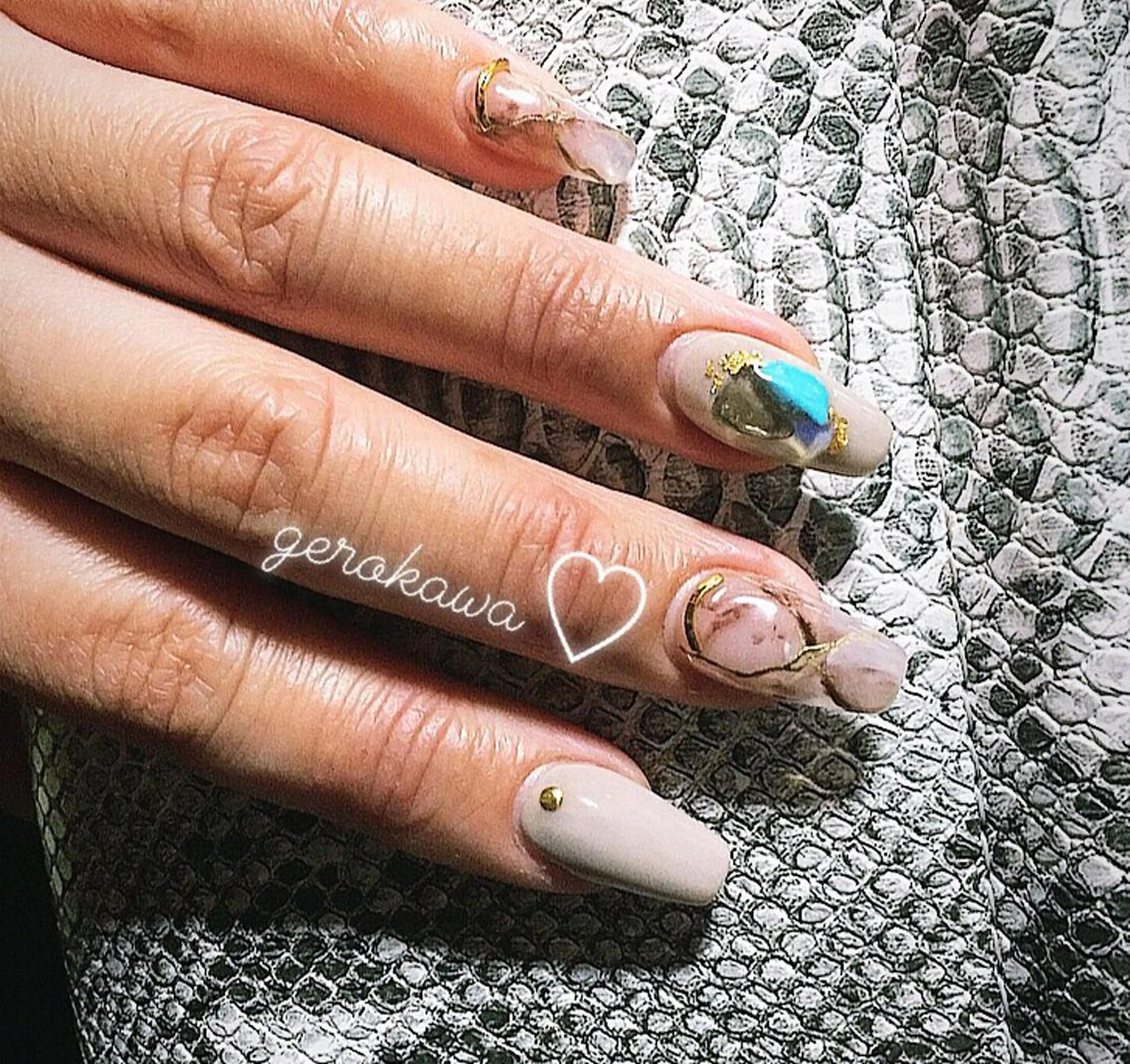 ネイル 持ち込み スカルプネイル ハンドネイル nail salon Soeurのネイルデザイン