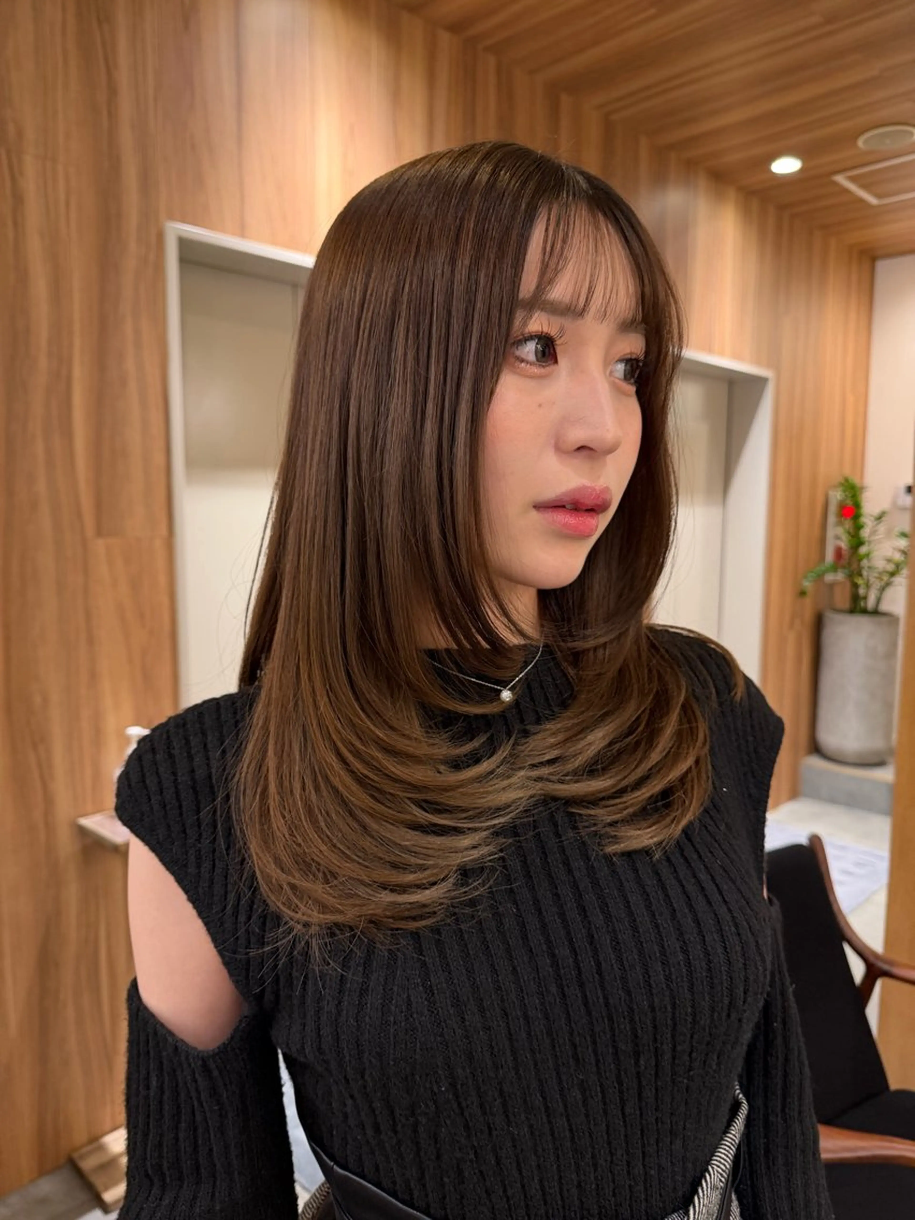 セミロング レイヤーカット BEAUTRIUM  銀座店所属・カット無料🎶 たるみことりのヘアスタイル