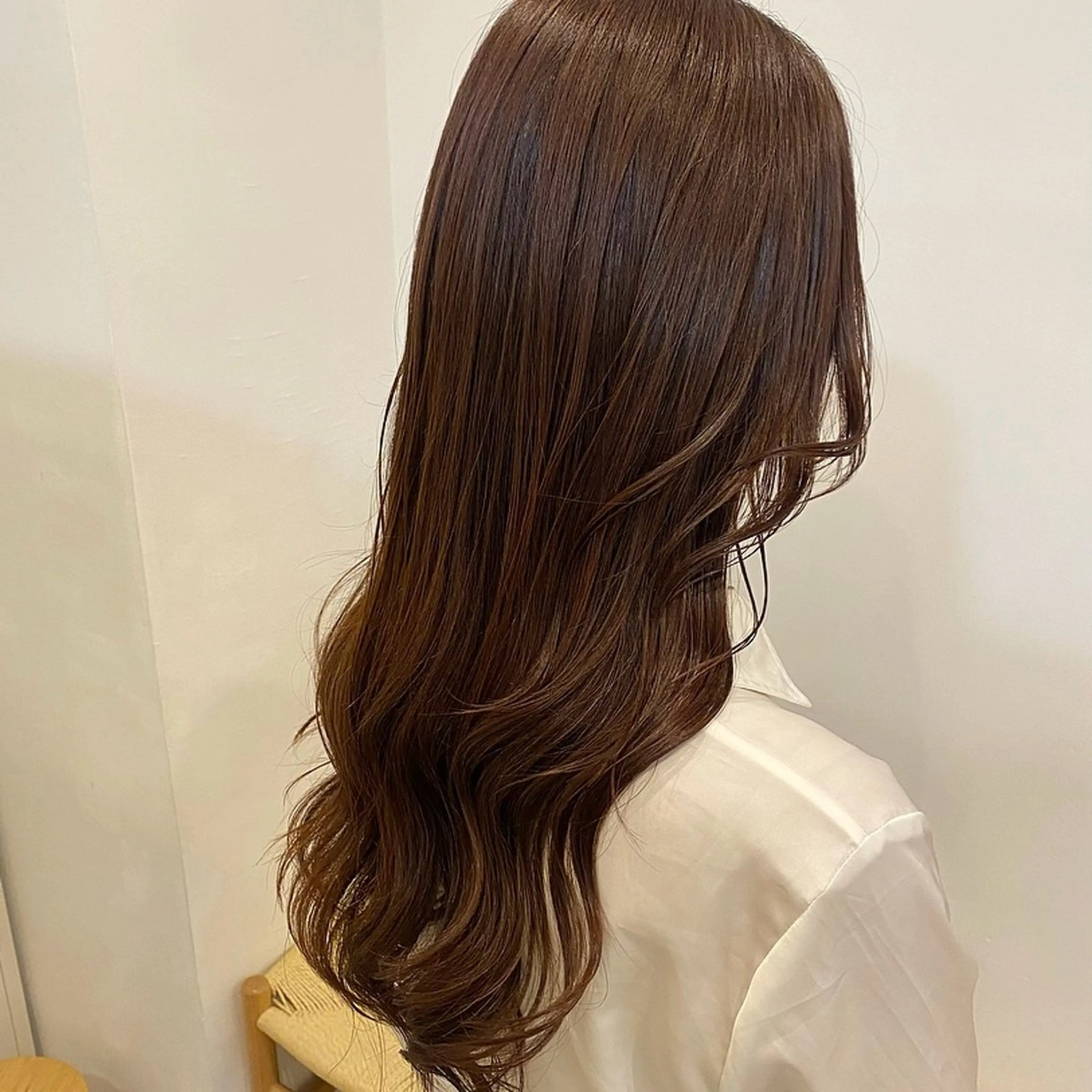 ロング カラー カット ヘアカラー トリートメント H梅田 / 811 堀本菜奈のヘアスタイル