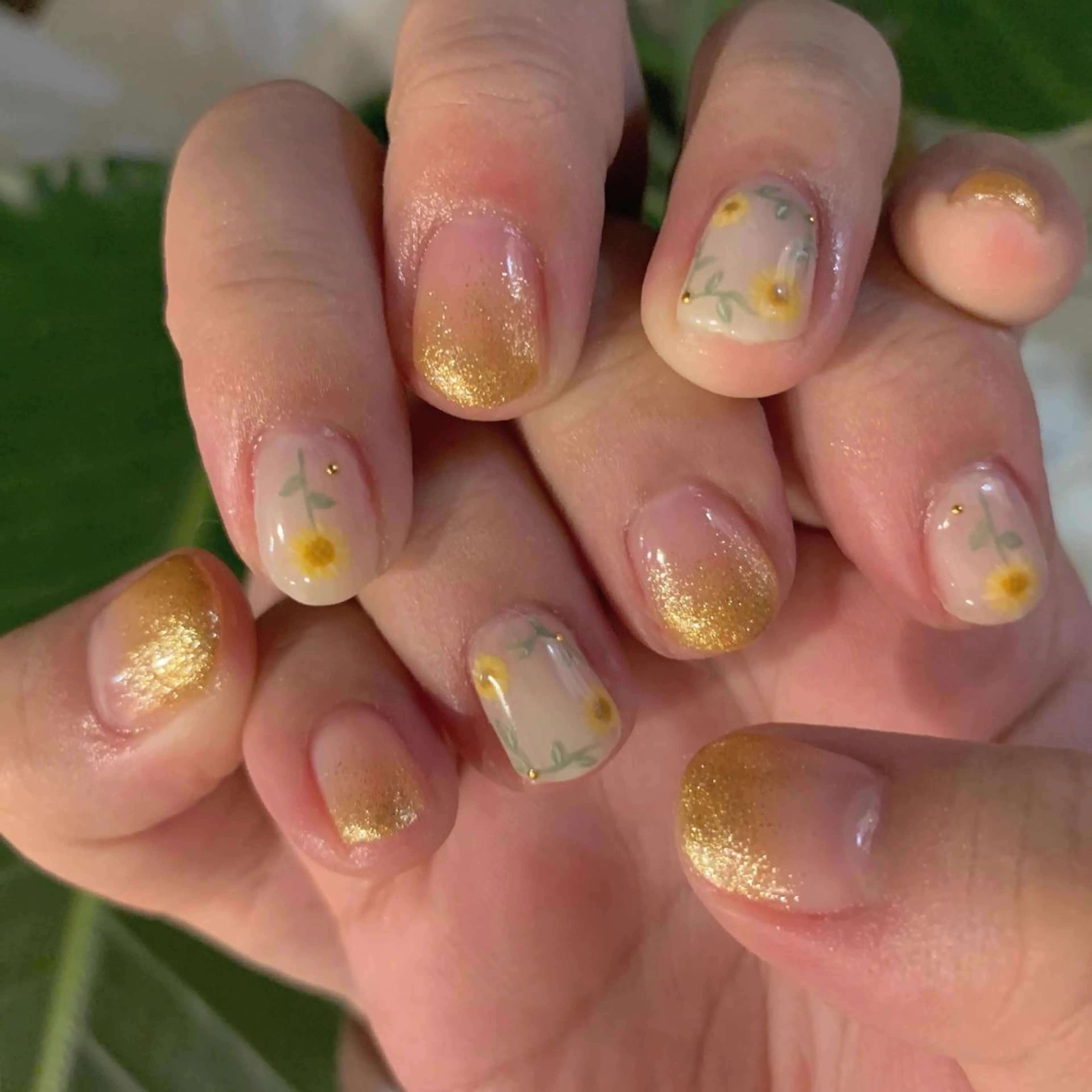 ネイル ヤマダ サクラのヘアスタイル