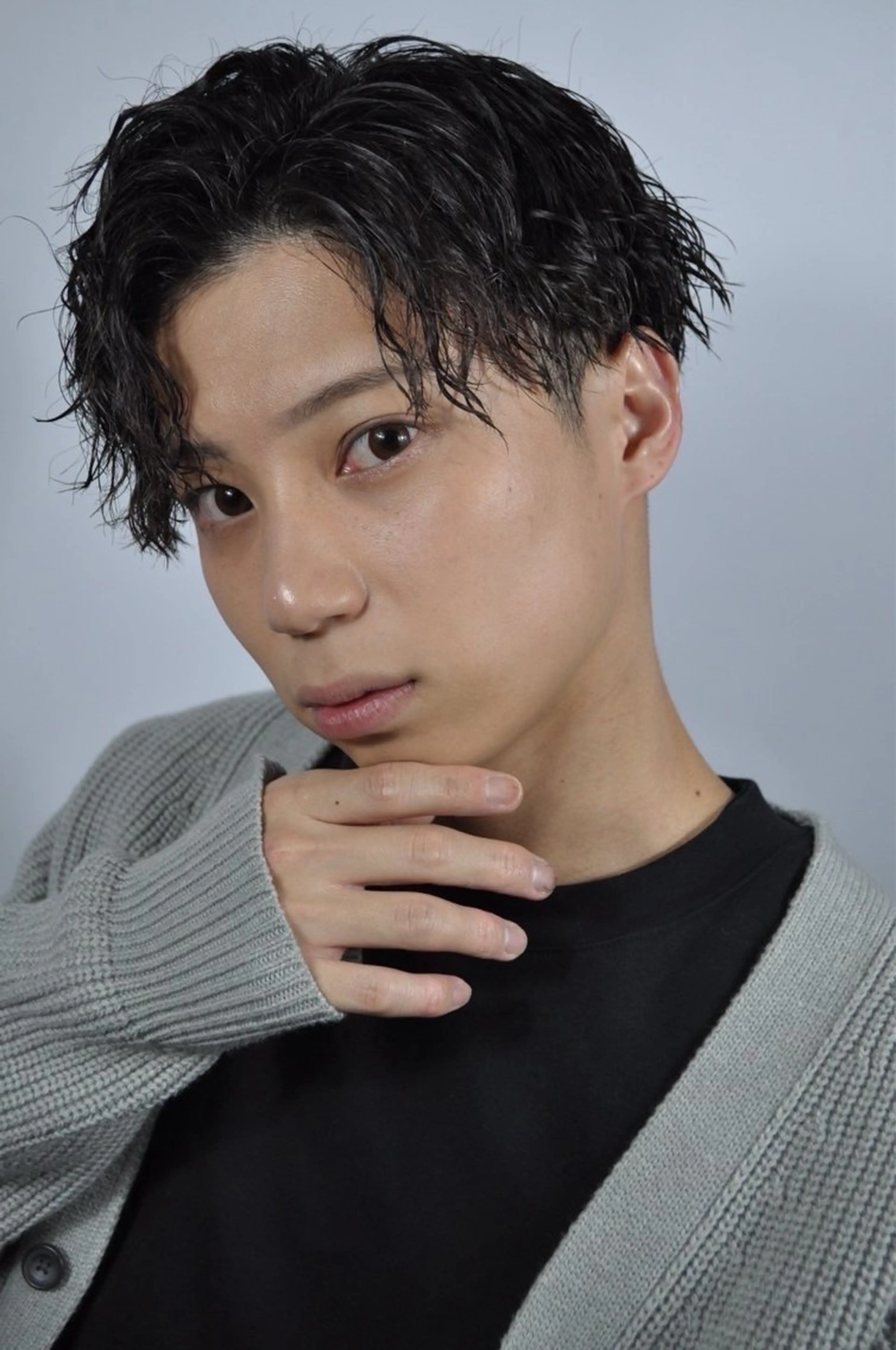 ミディアム パーマ 渡邉 慎⚠︎注意事項必読のヘアスタイル