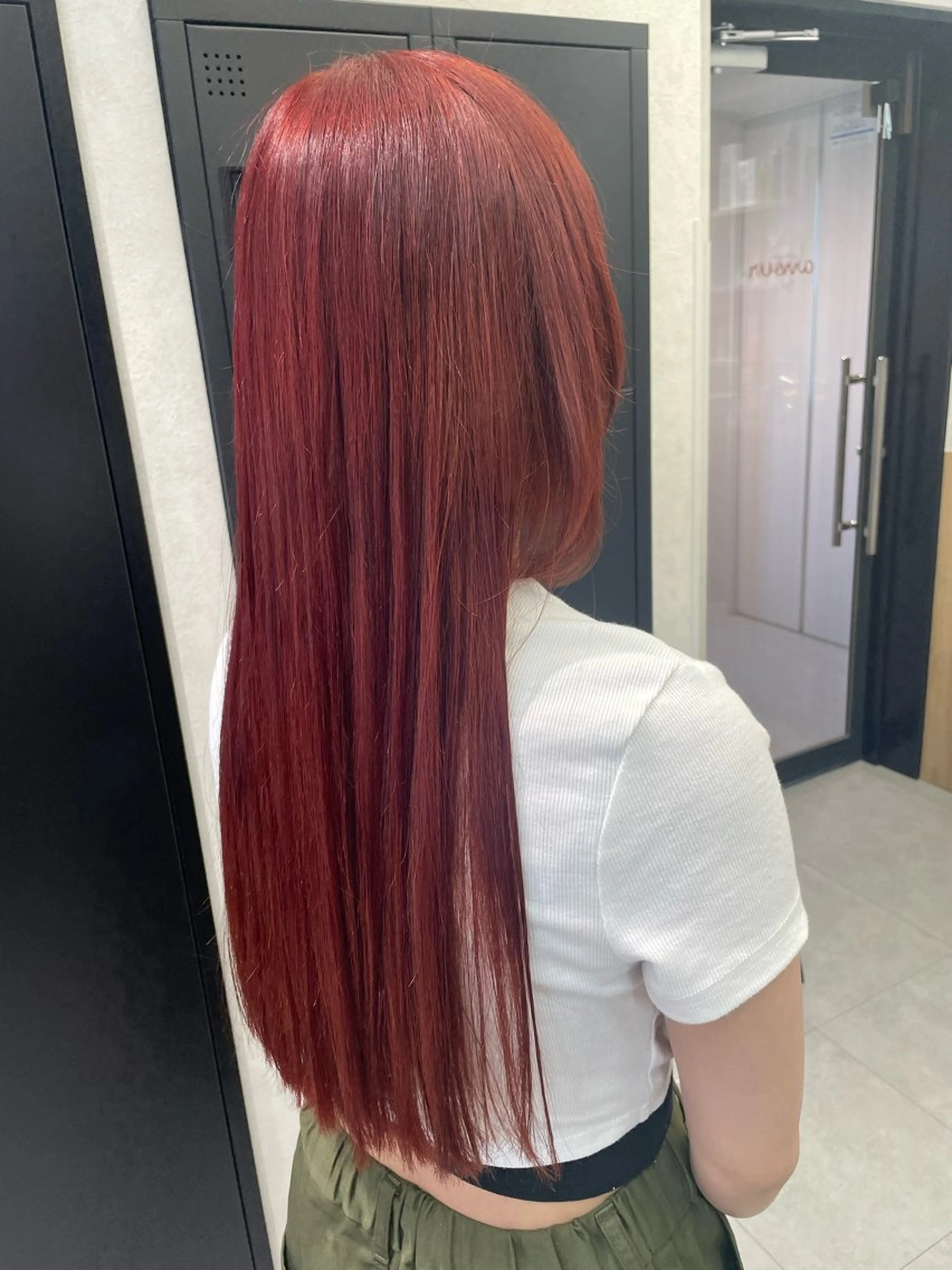 ロング カラー ブリーチ レッドカラー 顔周りカット レイヤーカット ✨横須賀髪質改善✨️ 加藤 百音のヘアスタイル