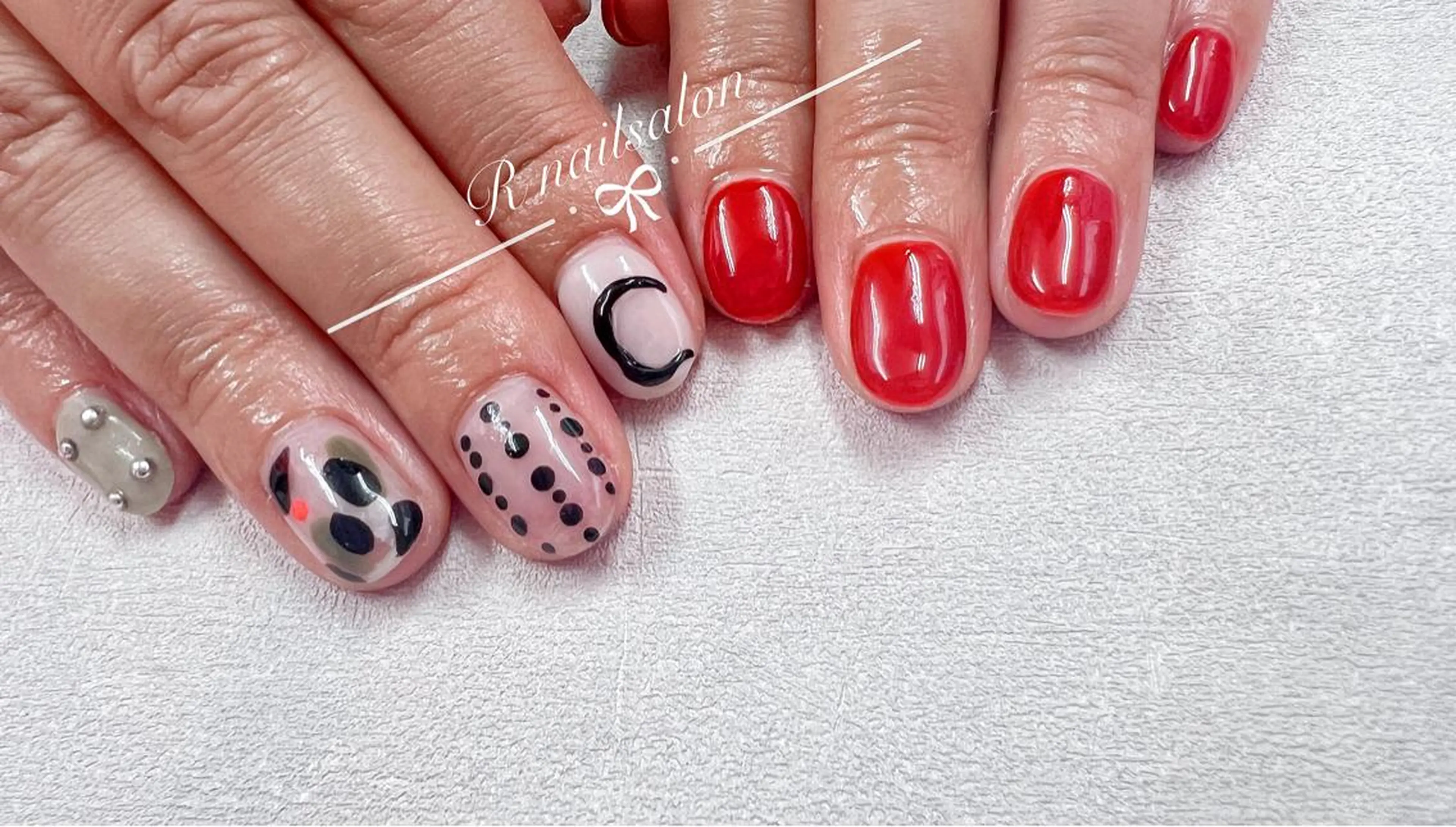 ショート R NAILSALONのネイルデザイン