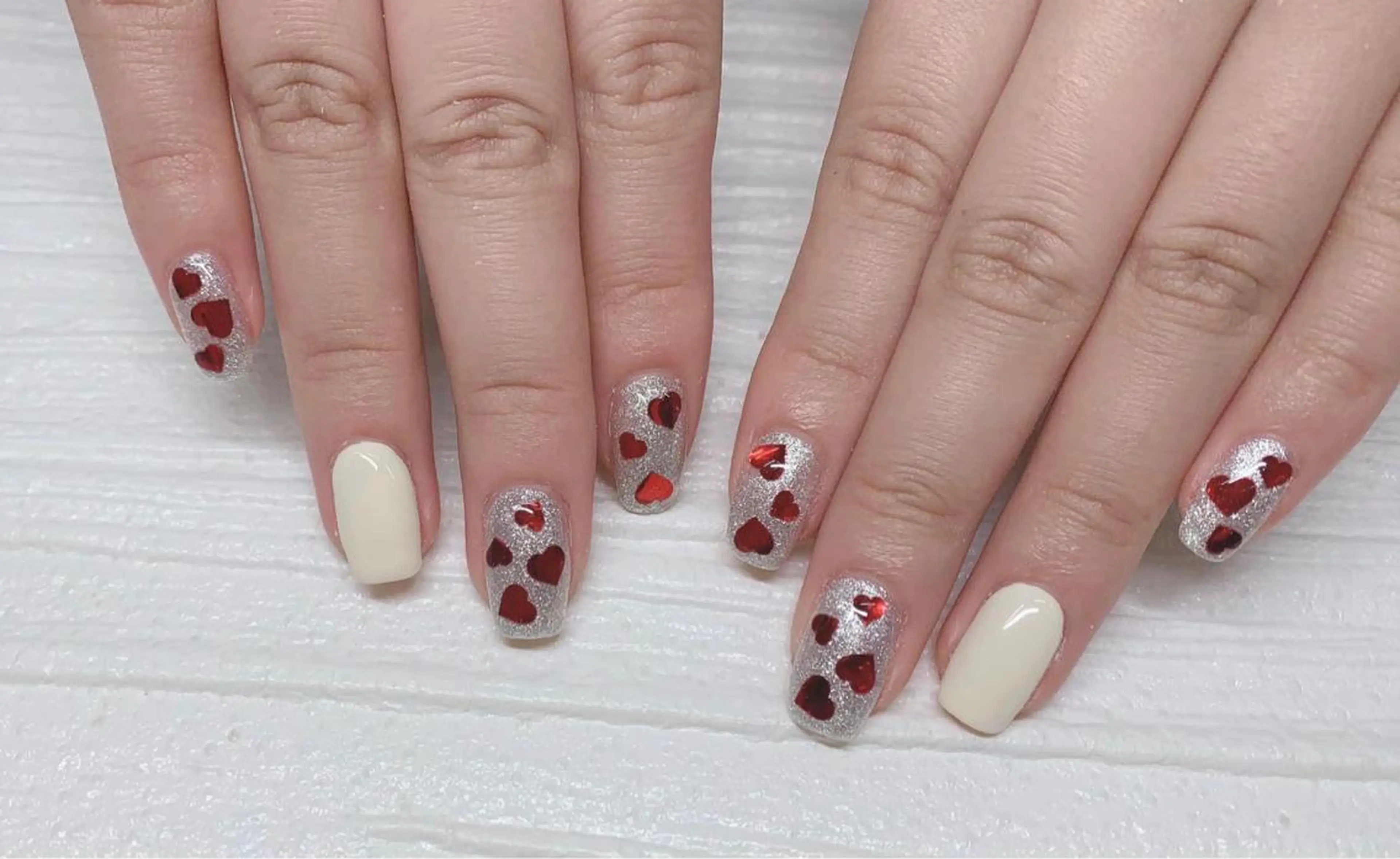 ネイル Ui_Amor (パラジェル)のネイルデザイン